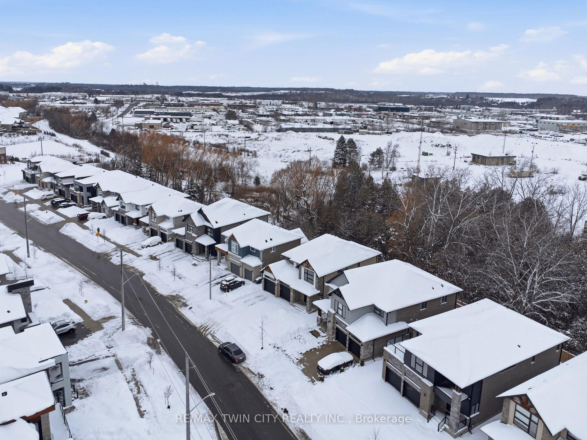 Photo 61 of 244 Otterbein Road, Kitchener — HOMEH