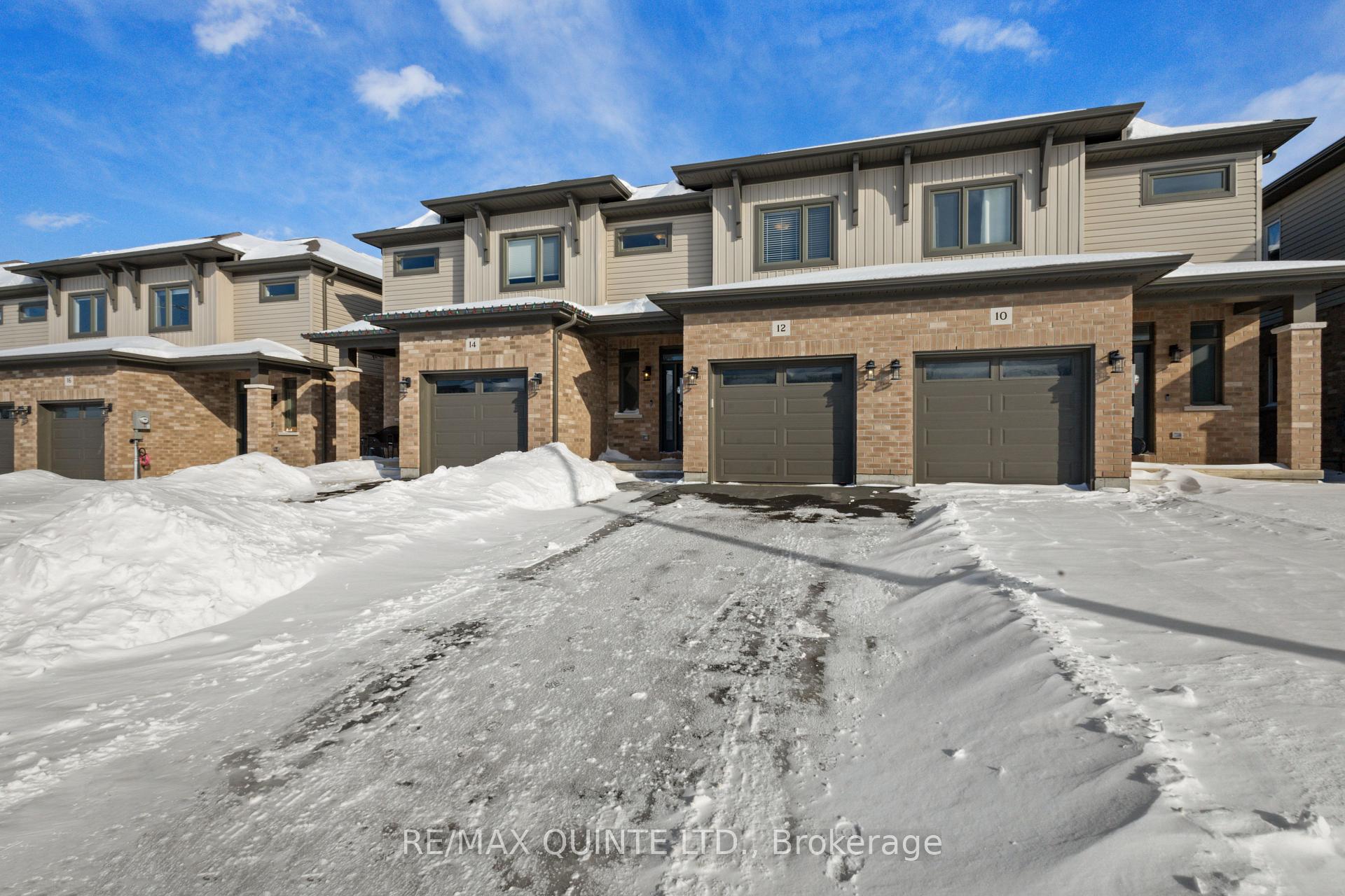 Photo 5 of 12 Otonabee Street, Belleville, Thurlow Ward — HOMEH