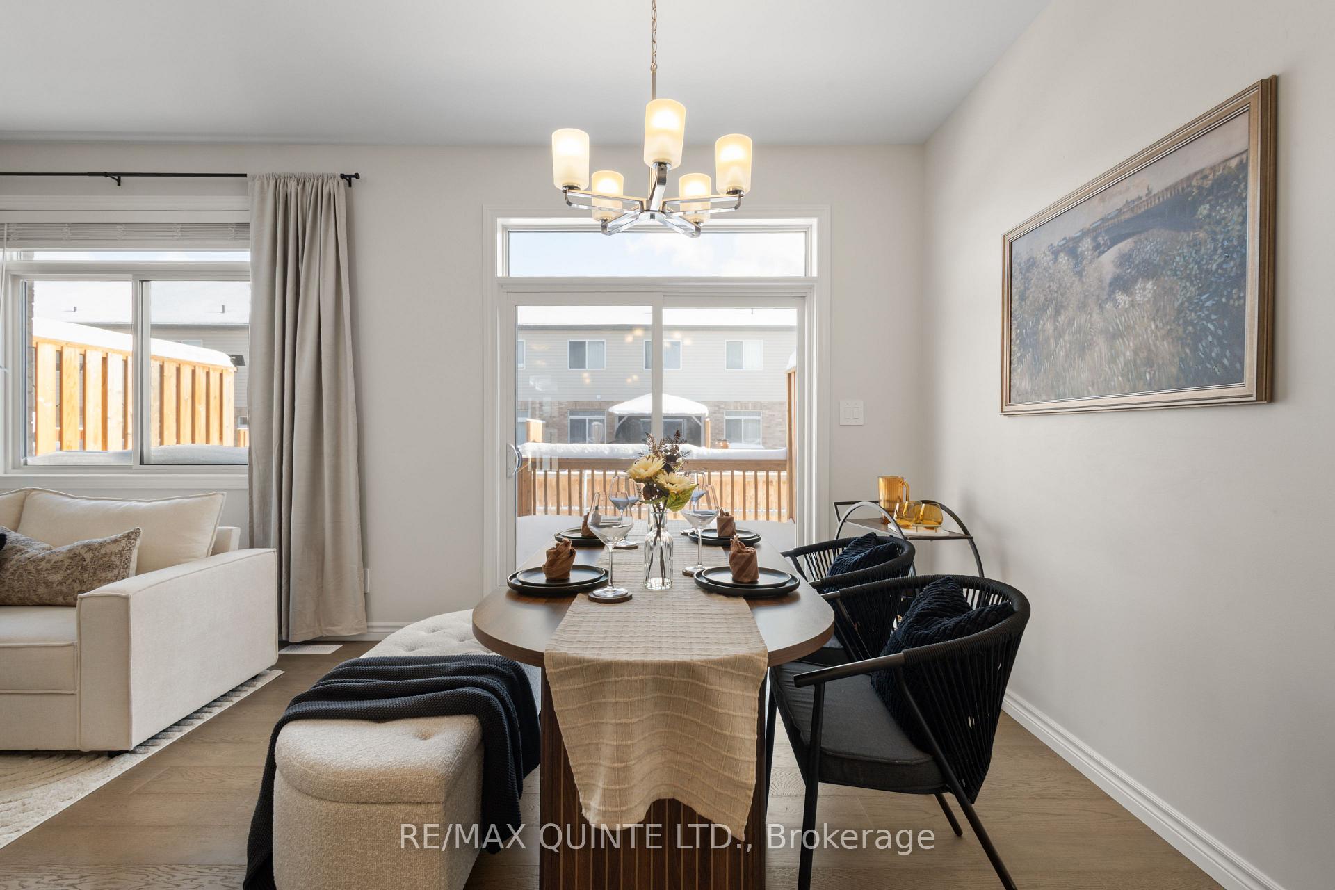 Photo 17 of 12 Otonabee Street, Belleville, Thurlow Ward — HOMEH