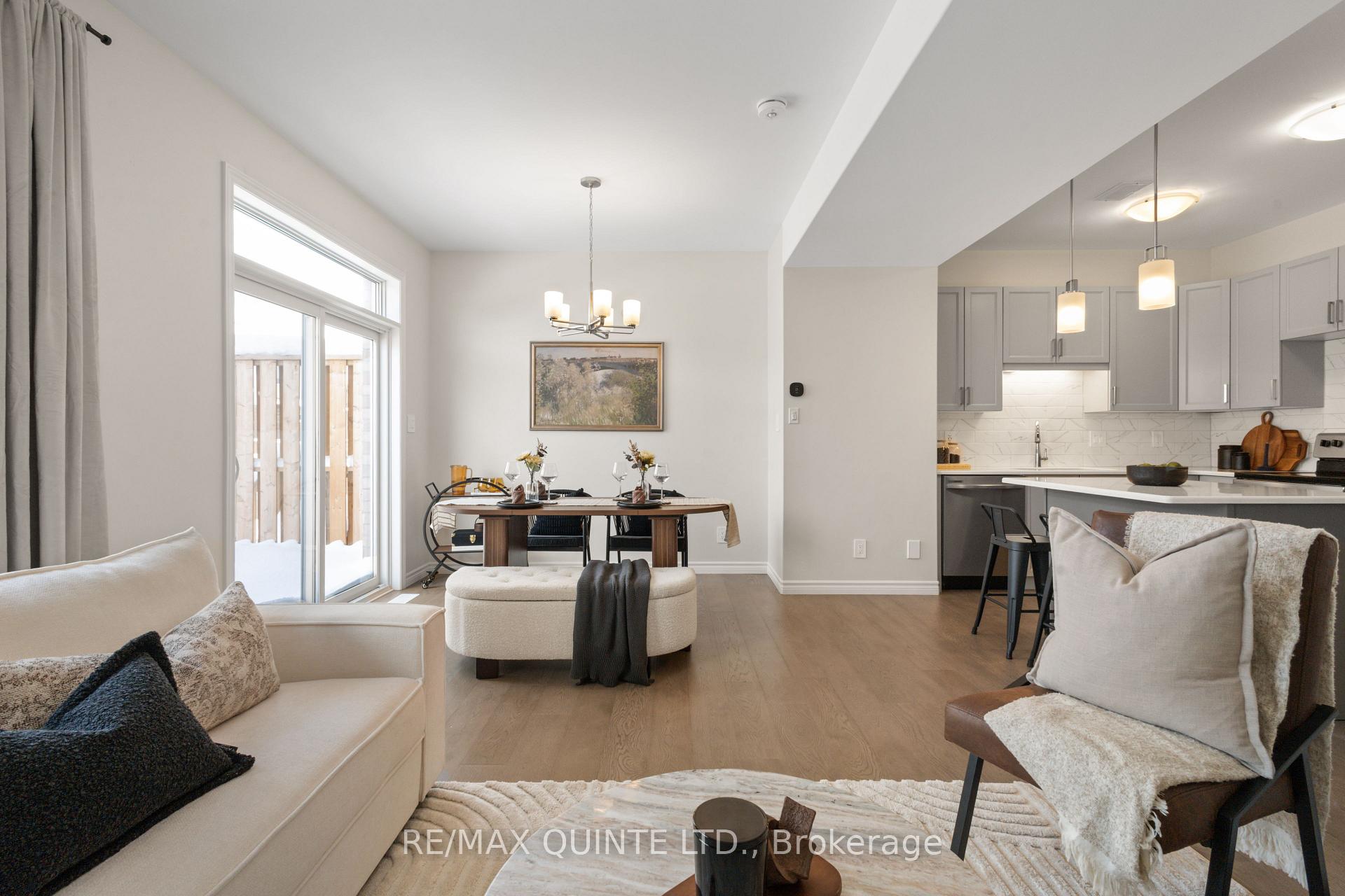 Photo 26 of 12 Otonabee Street, Belleville, Thurlow Ward — HOMEH