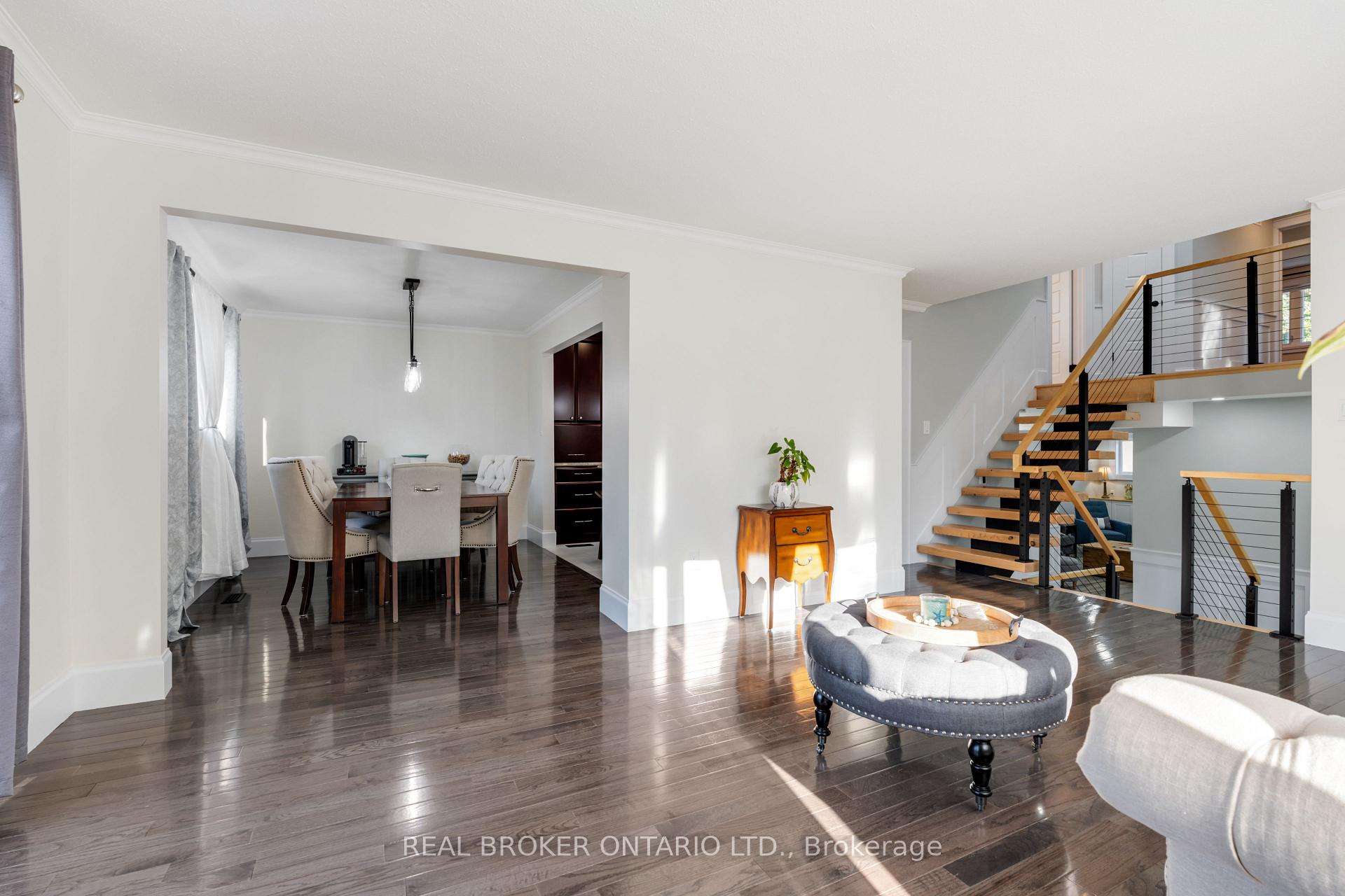Photo 11 of 13 Pine Tree Crescent, Brampton, Brampton East — HOMEH