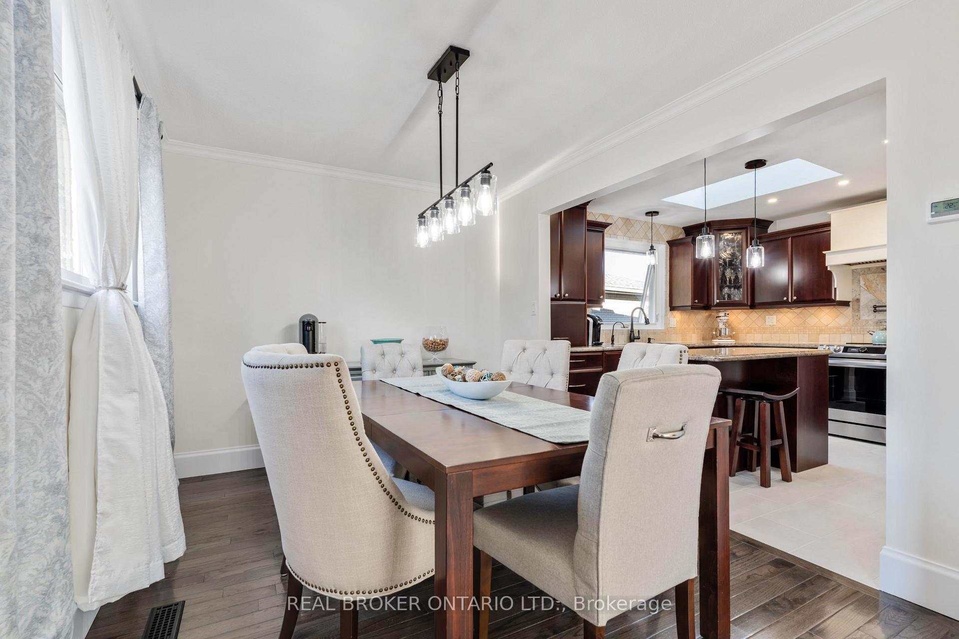 Photo 16 of 13 Pine Tree Crescent, Brampton, Brampton East — HOMEH