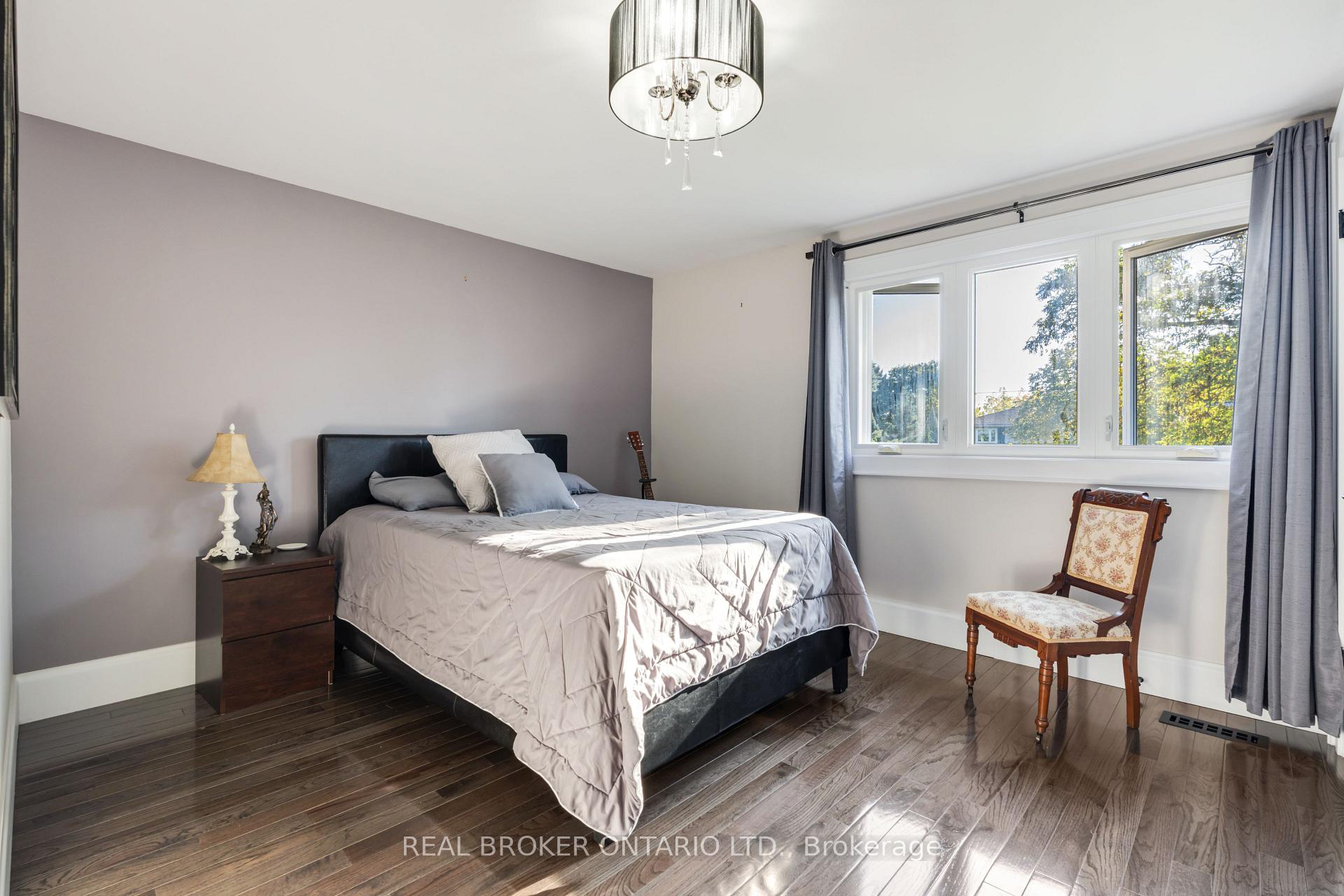 Photo 33 of 13 Pine Tree Crescent, Brampton, Brampton East — HOMEH
