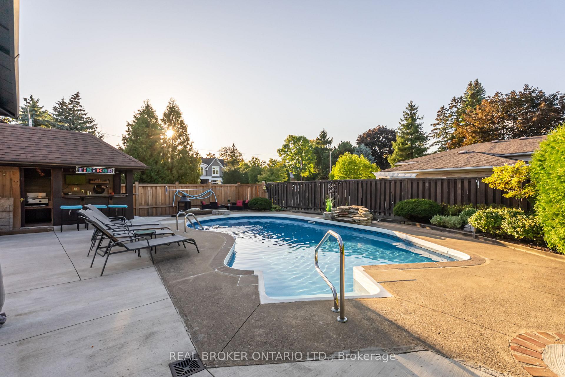 Photo 38 of 13 Pine Tree Crescent, Brampton, Brampton East — HOMEH