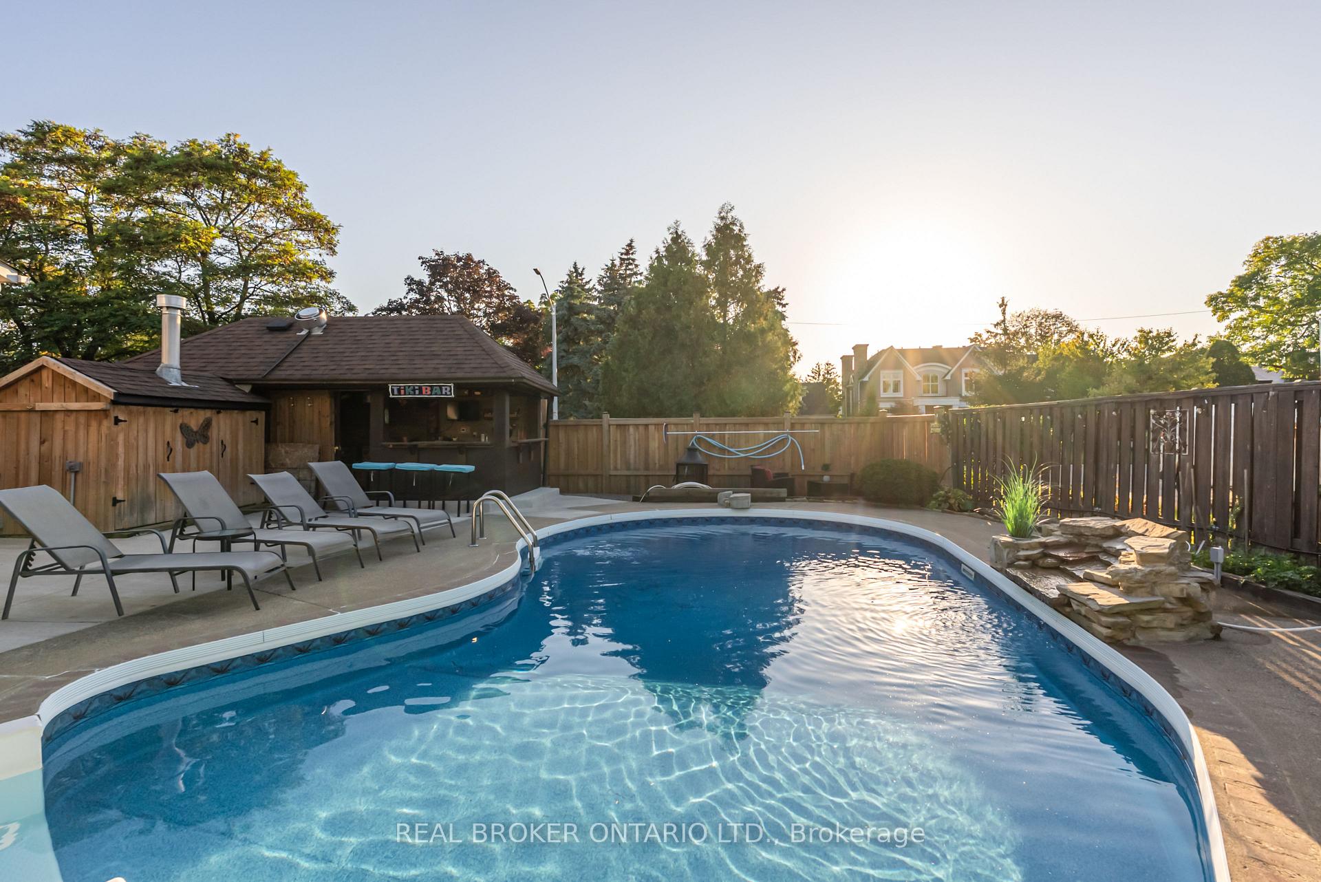 Photo 39 of 13 Pine Tree Crescent, Brampton, Brampton East — HOMEH