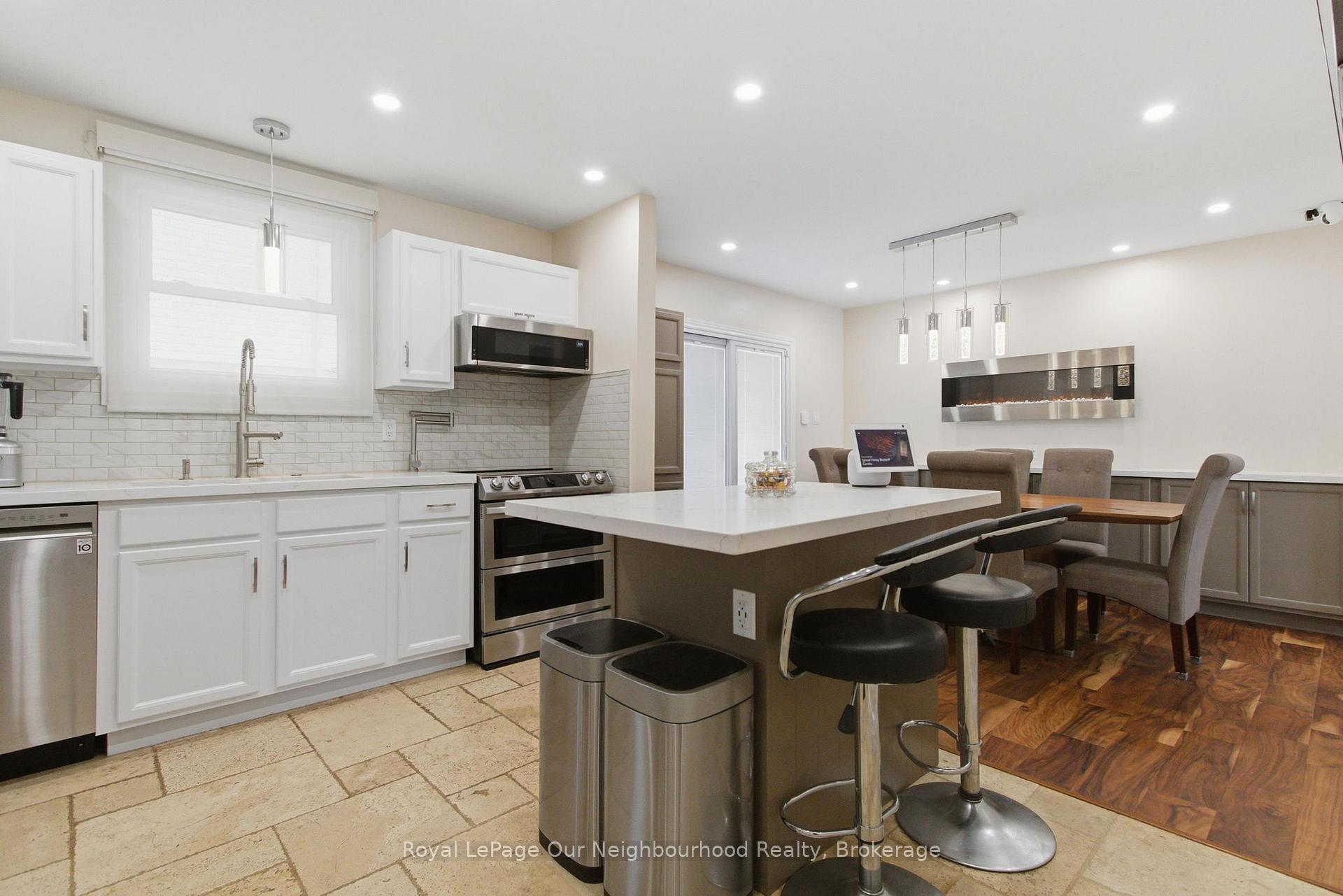 Photo 9 of 181 McMaster Drive, London, South M — HOMEH