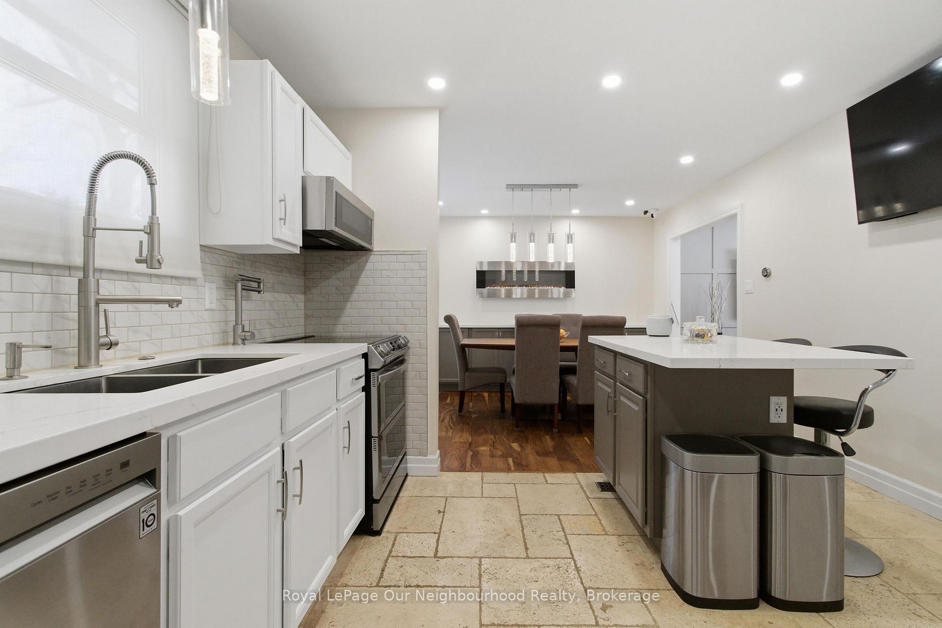 Photo 10 of 181 McMaster Drive, London, South M — HOMEH