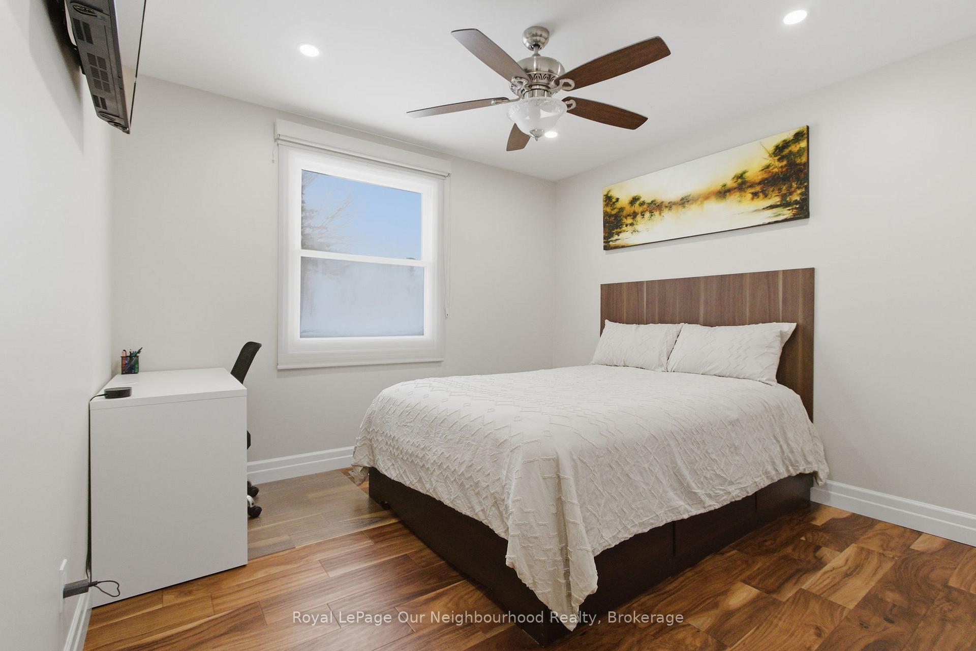 Photo 16 of 181 McMaster Drive, London, South M — HOMEH