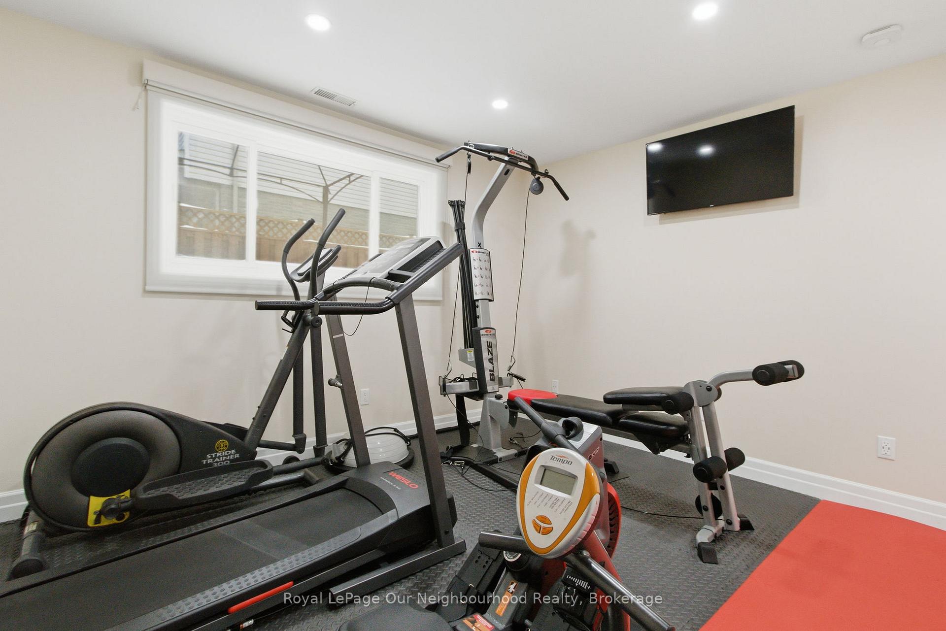 Photo 26 of 181 McMaster Drive, London, South M — HOMEH