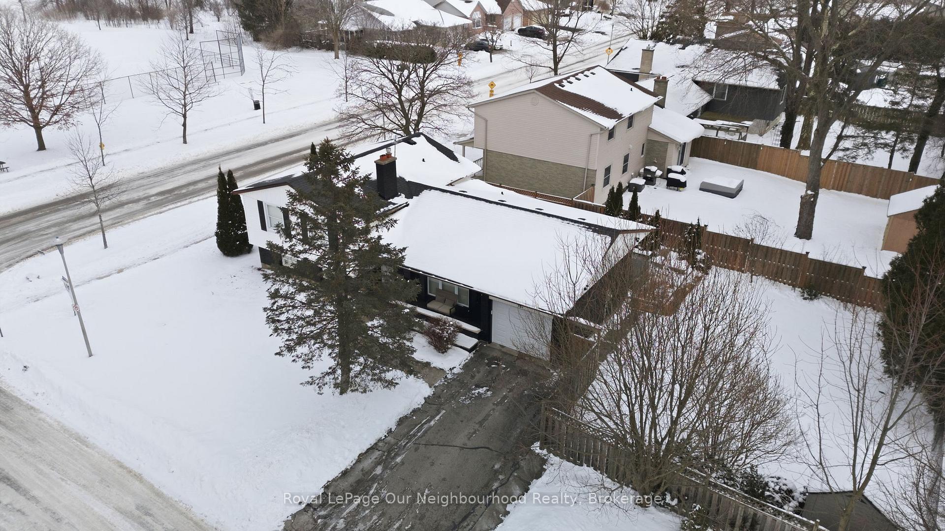 Photo 39 of 181 McMaster Drive, London, South M — HOMEH