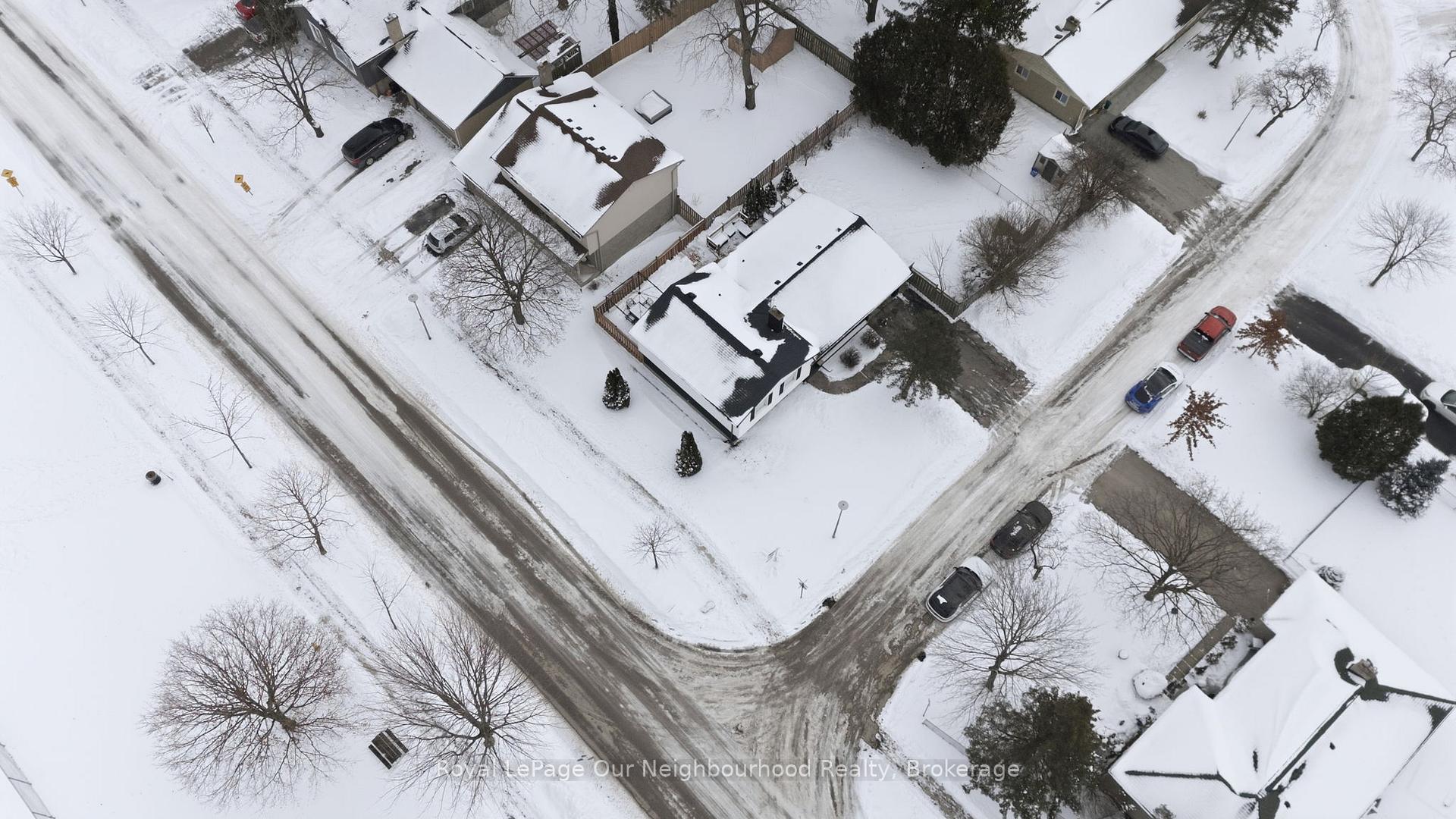 Photo 44 of 181 McMaster Drive, London, South M — HOMEH