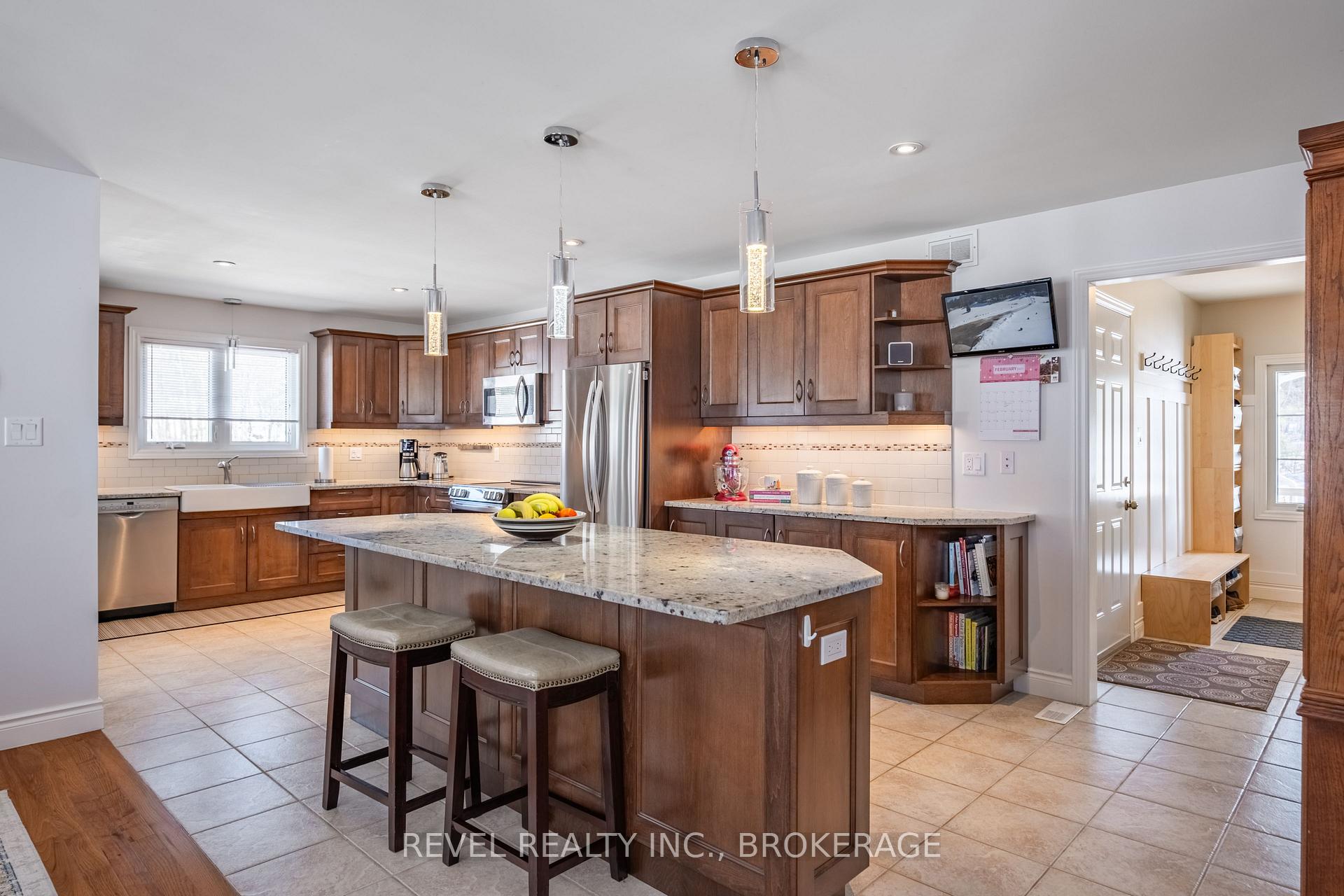 Photo 12 of 2082 Burnt Hills Road, Frontenac, Frontenac South — HOMEH