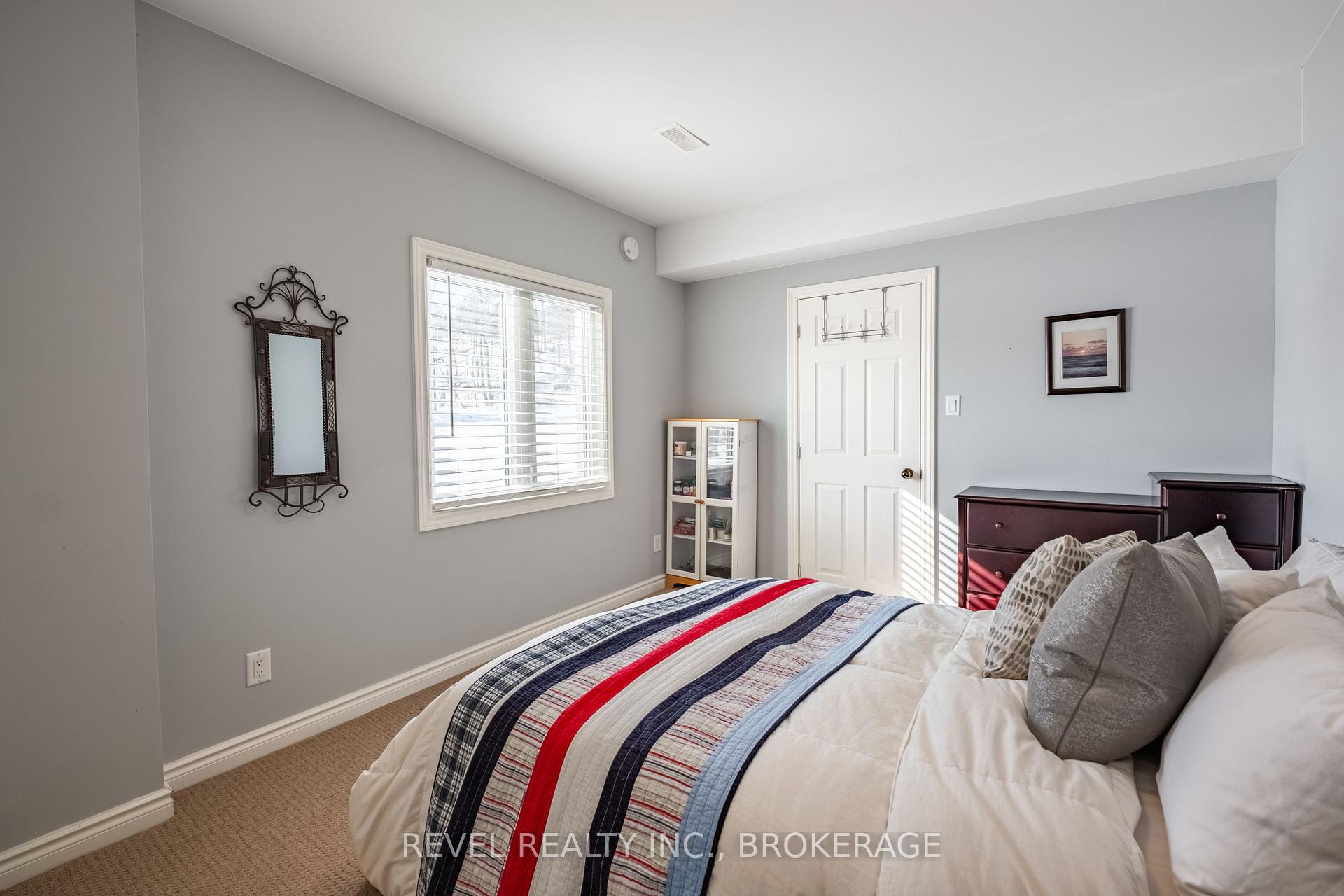 Photo 32 of 2082 Burnt Hills Road, Frontenac, Frontenac South — HOMEH