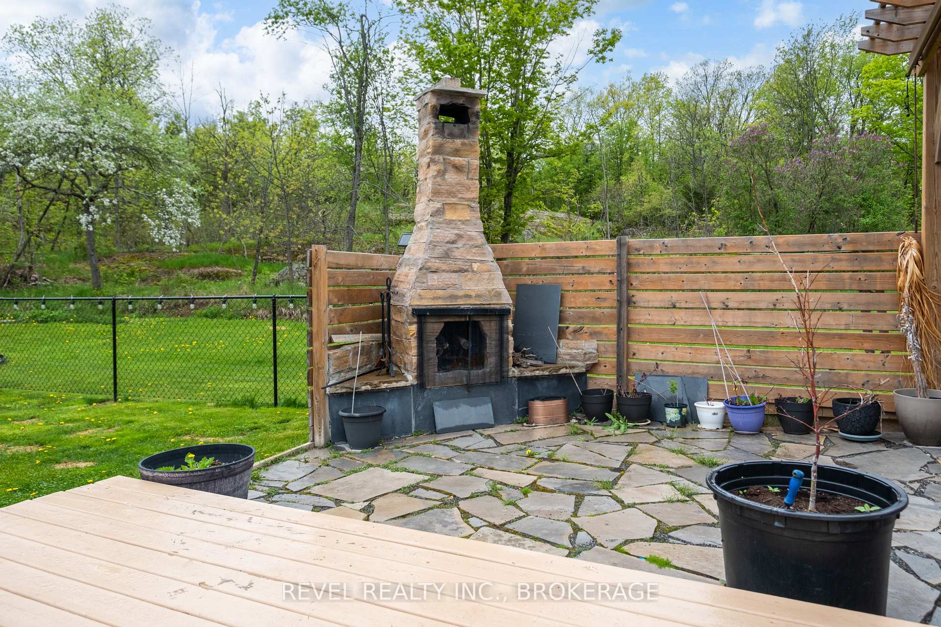 Photo 39 of 2082 Burnt Hills Road, Frontenac, Frontenac South — HOMEH
