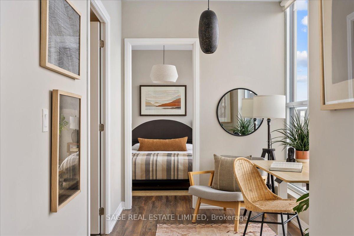 Photo 15 of Unit 810, 2301 Danforth Avenue, Toronto, East End-Danforth — HOMEH