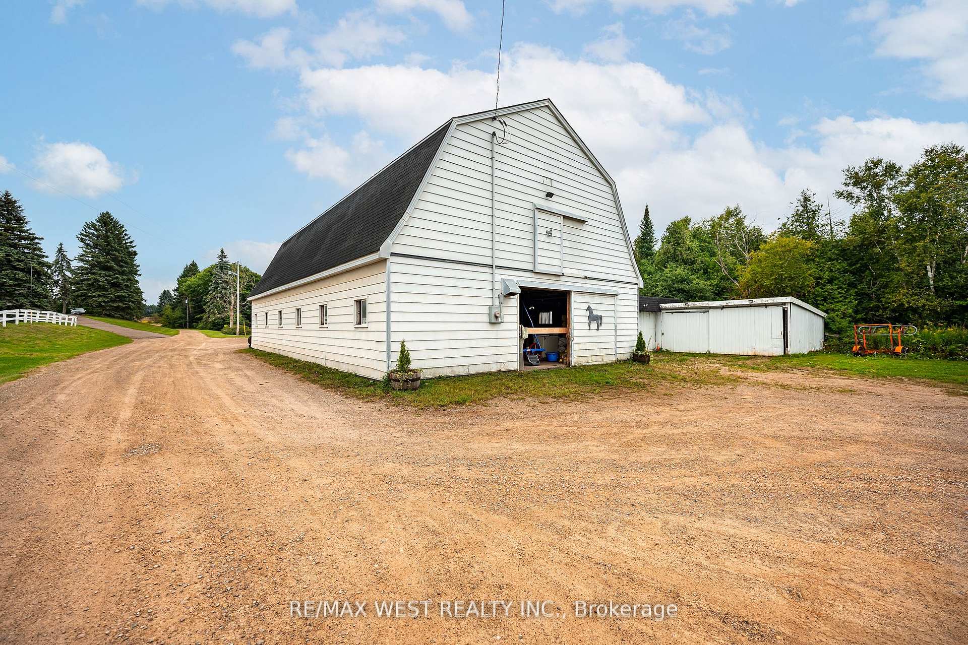 Photo 21 of 246044 County Rd 16, Mono, Rural Mono — HOMEH