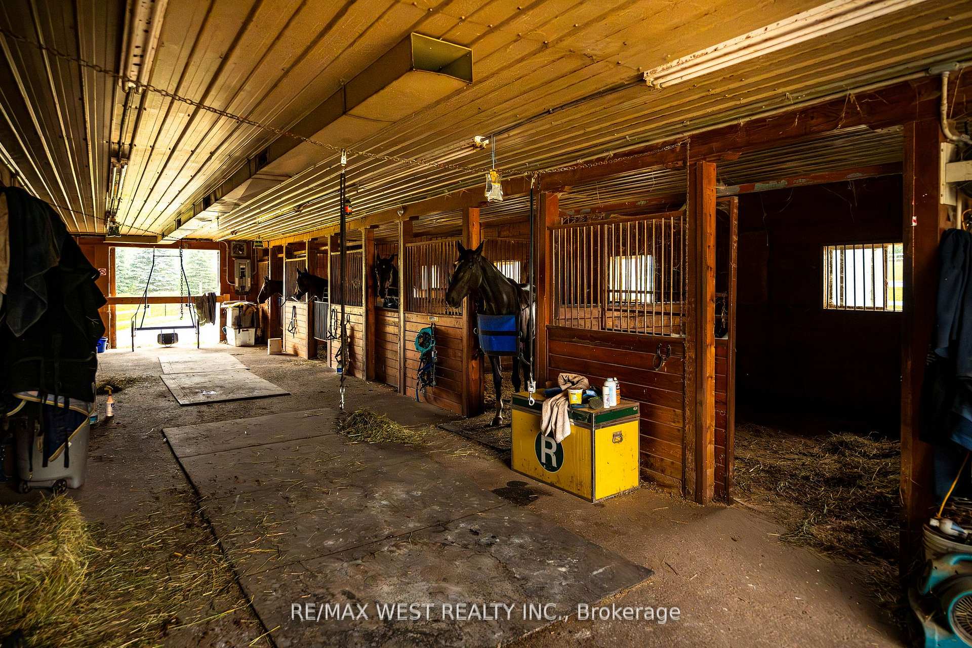 Photo 22 of 246044 County Rd 16, Mono, Rural Mono — HOMEH