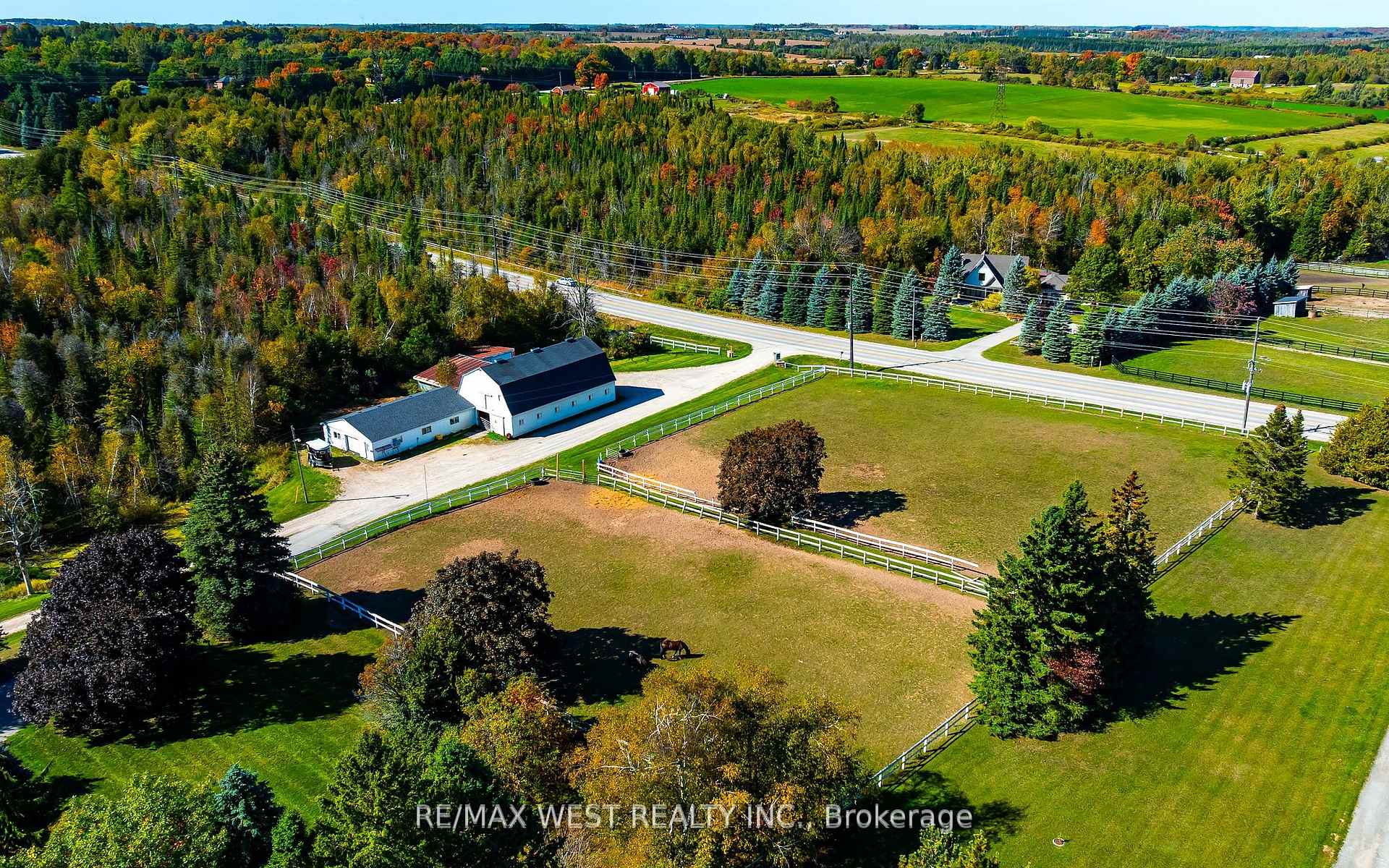 Photo 27 of 246044 County Rd 16, Mono, Rural Mono — HOMEH