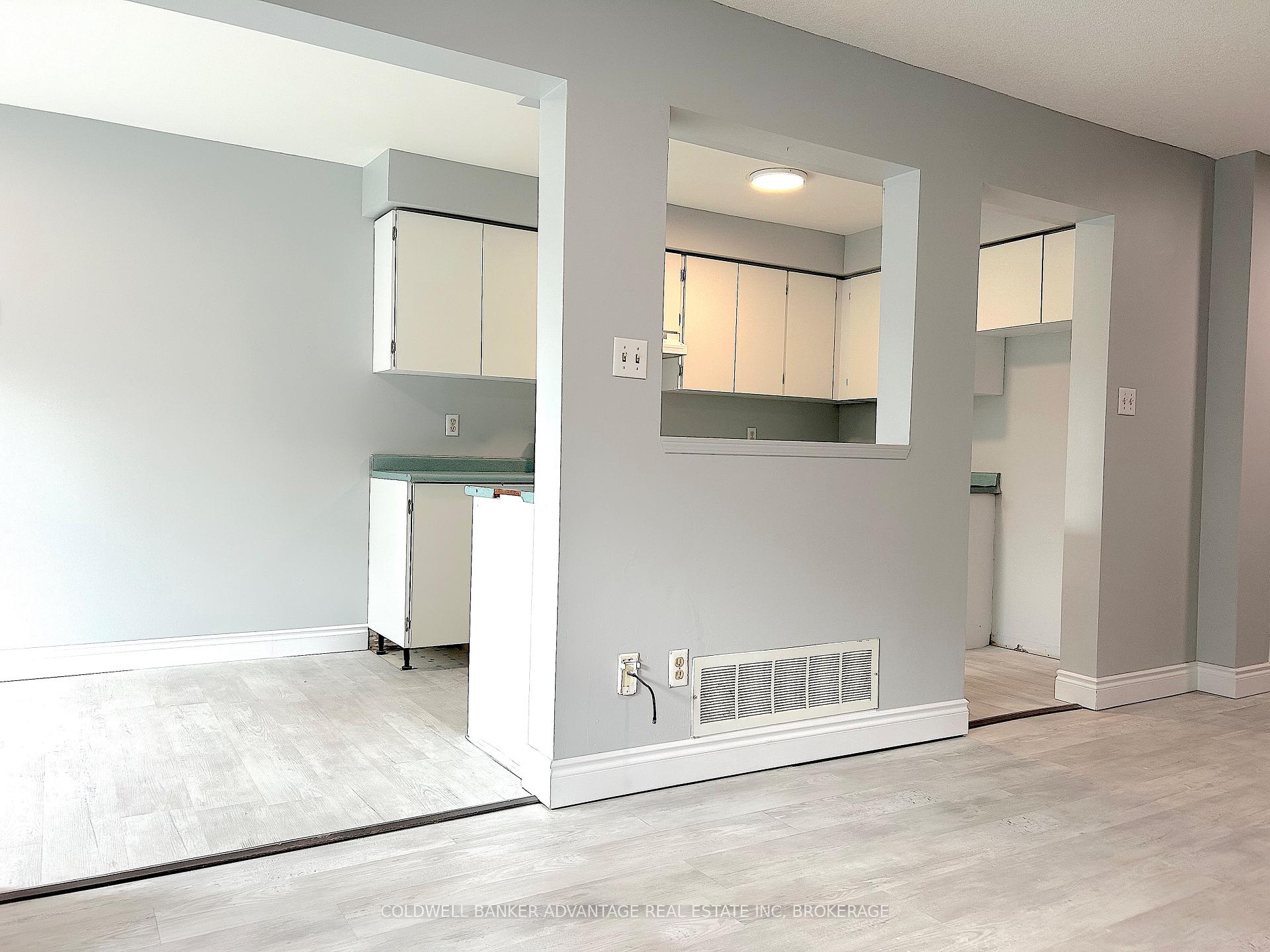 Photo 7 of 16 Cunningham Drive, Barrie, Ardagh — HOMEH