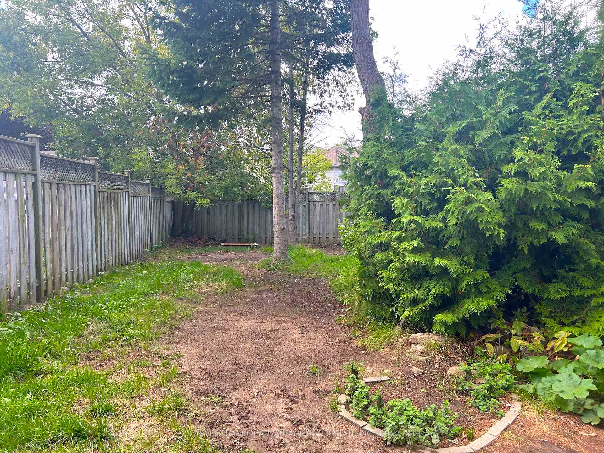 Photo 14 of 16 Cunningham Drive, Barrie, Ardagh — HOMEH