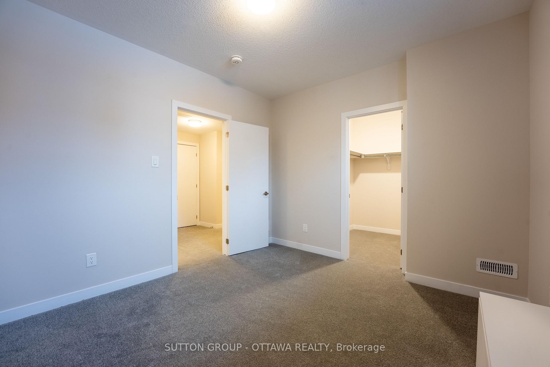 Photo 12 of 177 beebalm Crescent, Ottawa, Barrhaven - Half Moon Bay — HOMEH