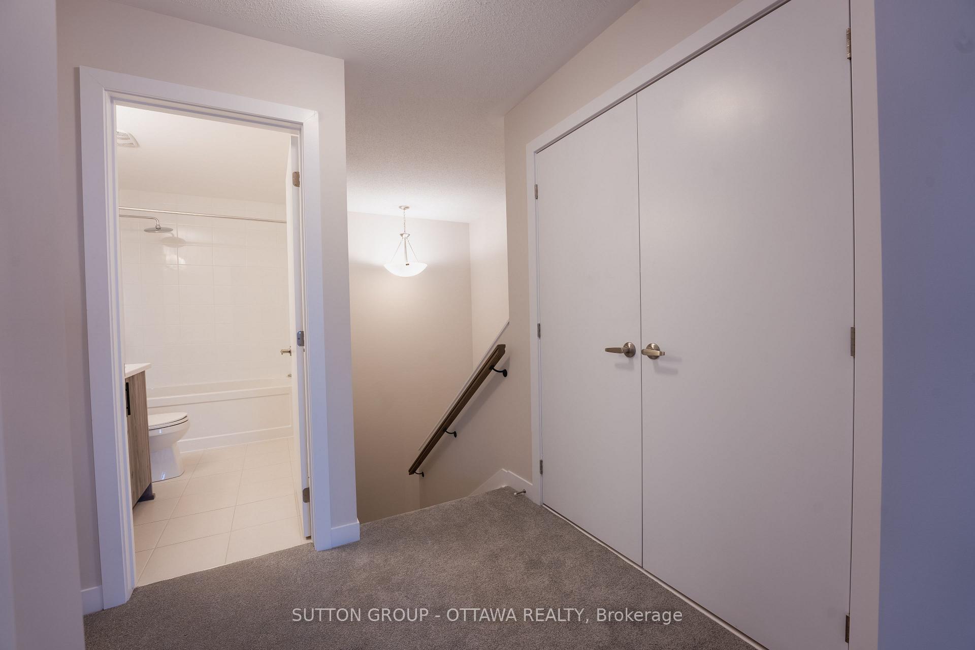 Photo 17 of 177 beebalm Crescent, Ottawa, Barrhaven - Half Moon Bay — HOMEH