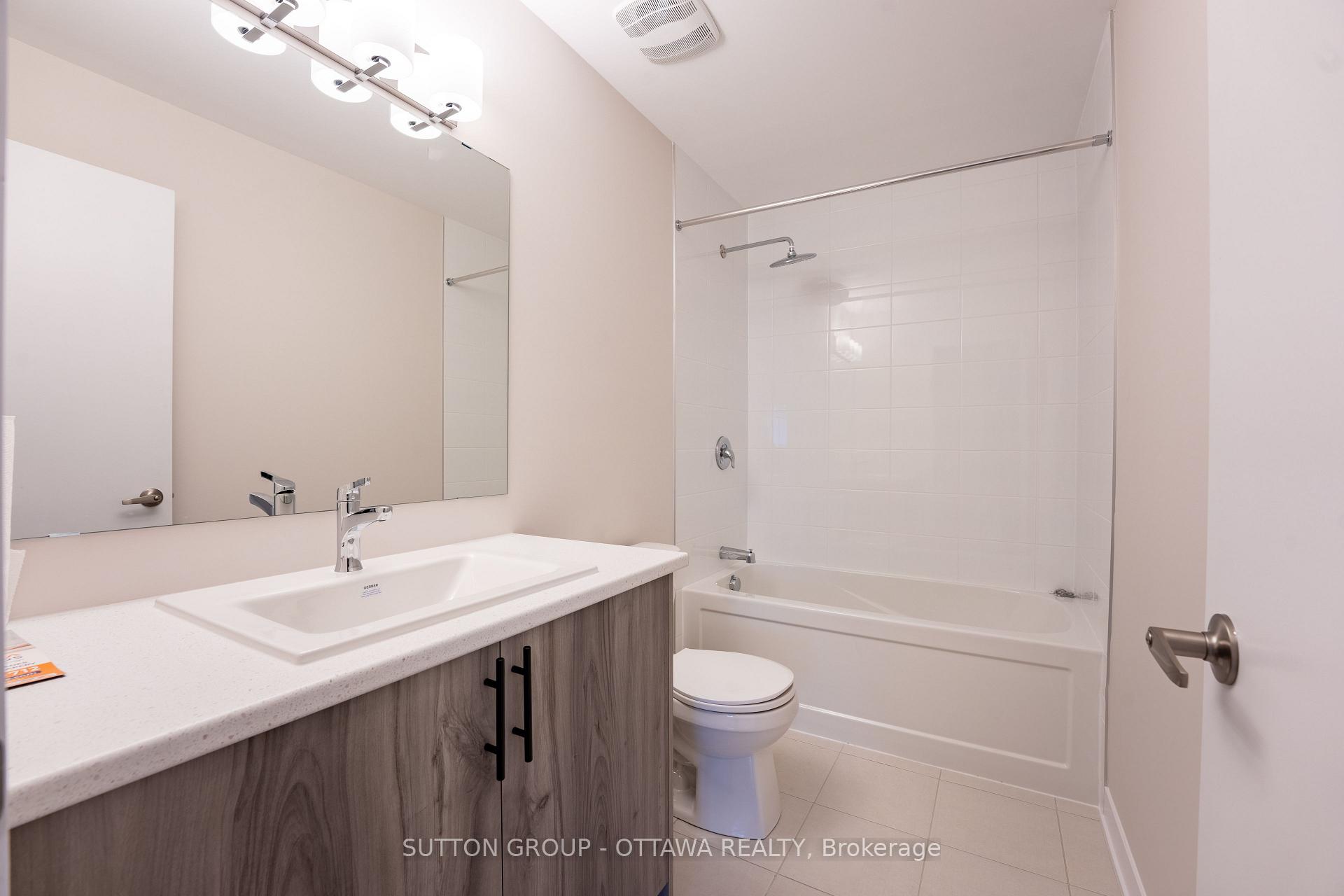Photo 19 of 177 beebalm Crescent, Ottawa, Barrhaven - Half Moon Bay — HOMEH