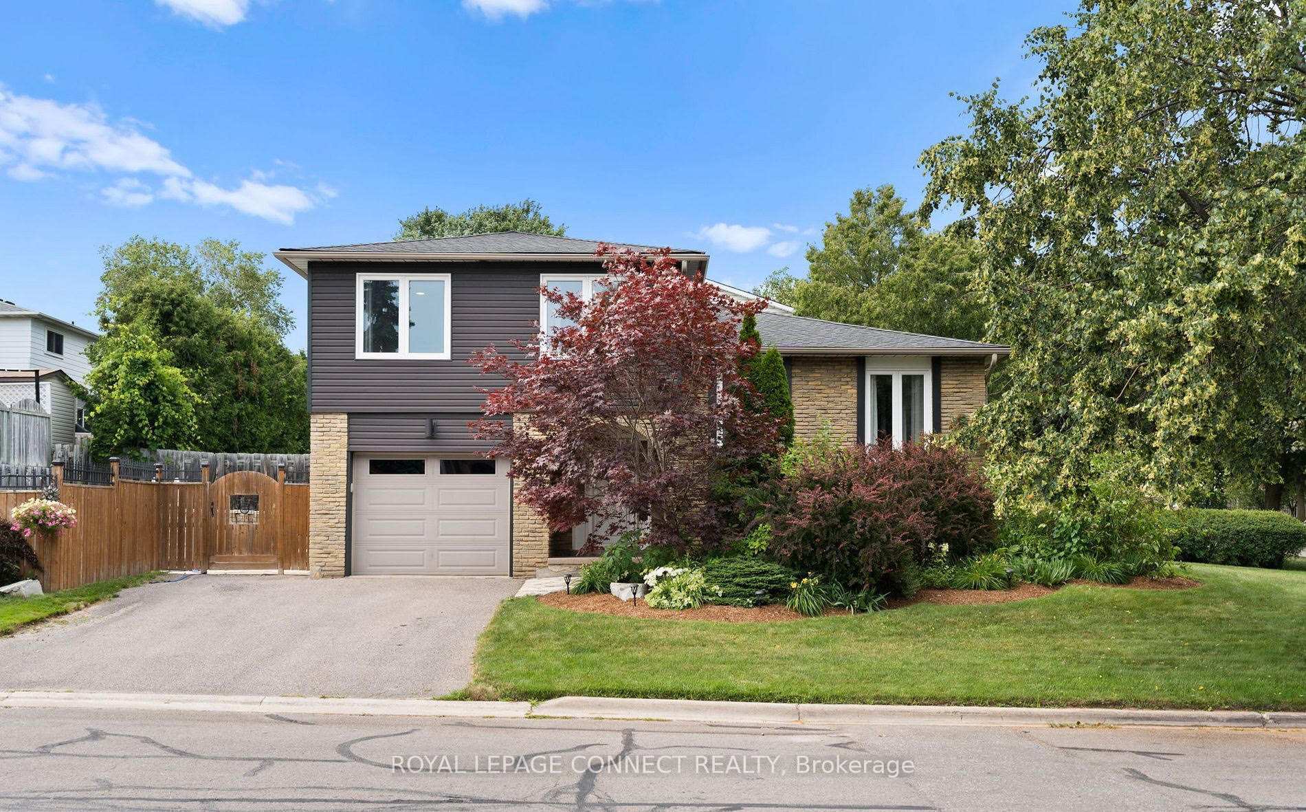 Front of 856 Sorrento Avenue