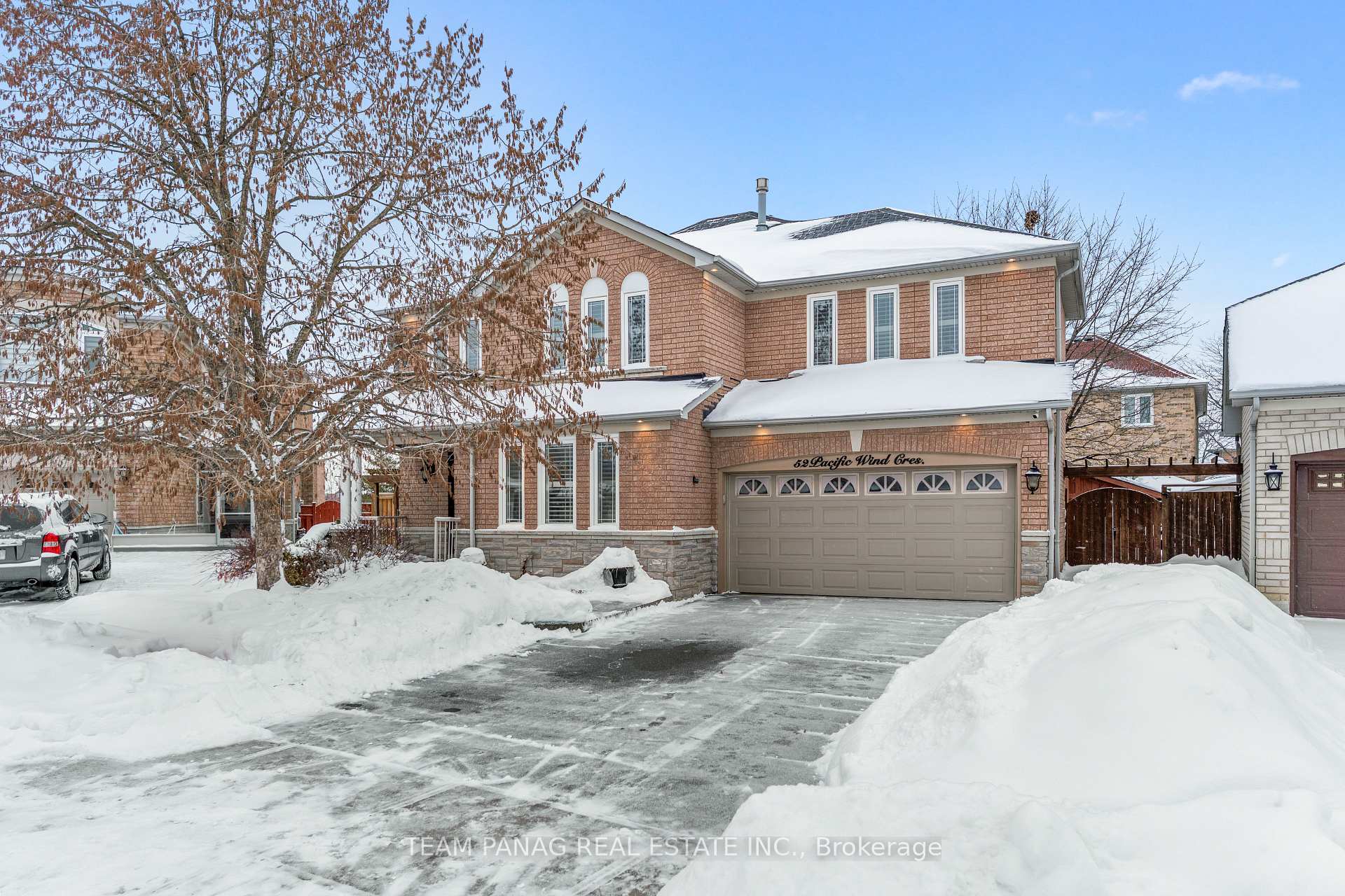 Front of 52 Pacific Wind Crescent