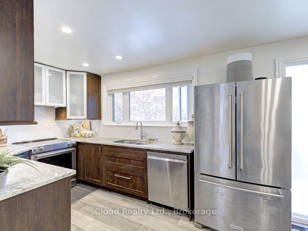 Photo 17 of 50 Mcgilvray Crescent, Halton Hills, Georgetown — HOMEH