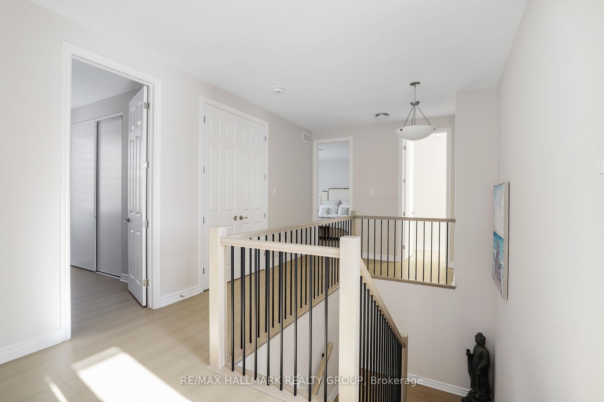 Photo 11 of 258 Sapling Grove, Ottawa, Barrhaven - Heritage Park — HOMEH