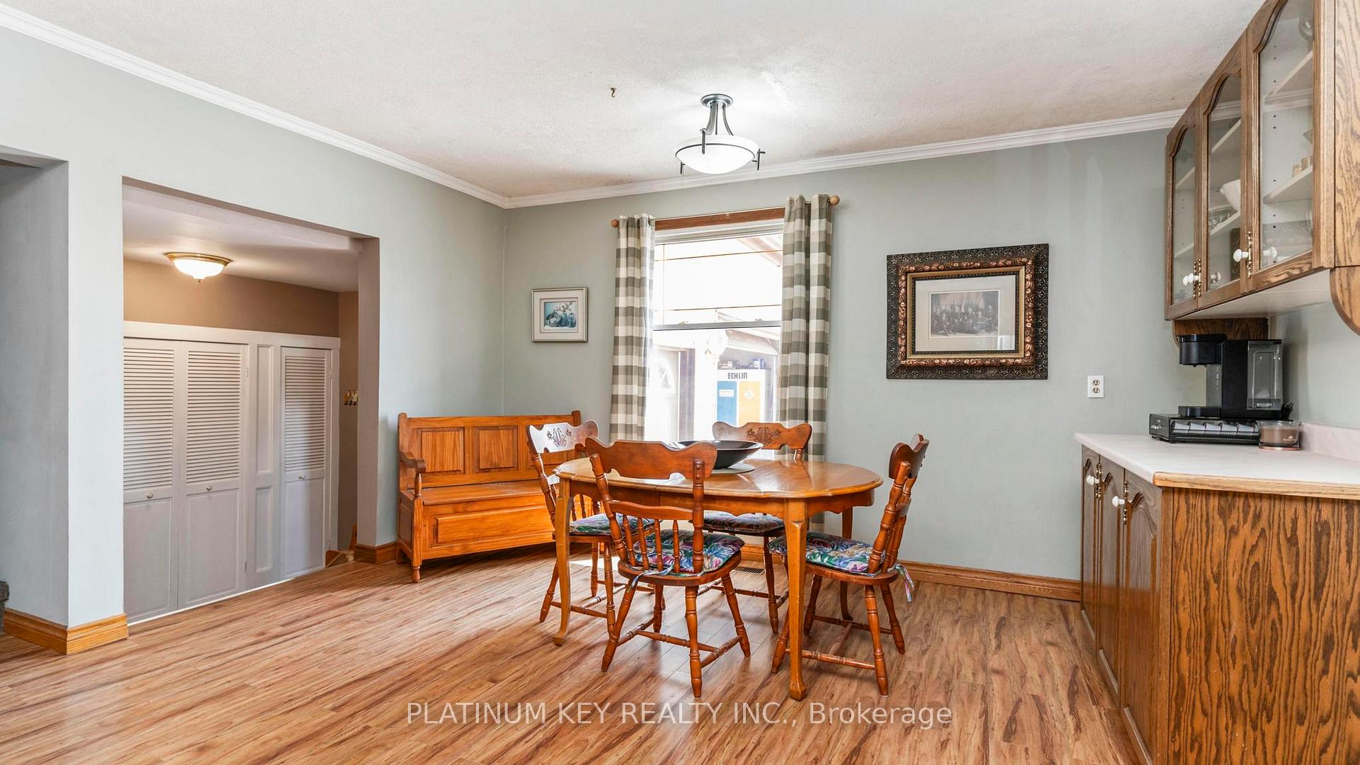 Photo 9 of 41 Queen Street, Strathroy-Caradoc, SE — HOMEH