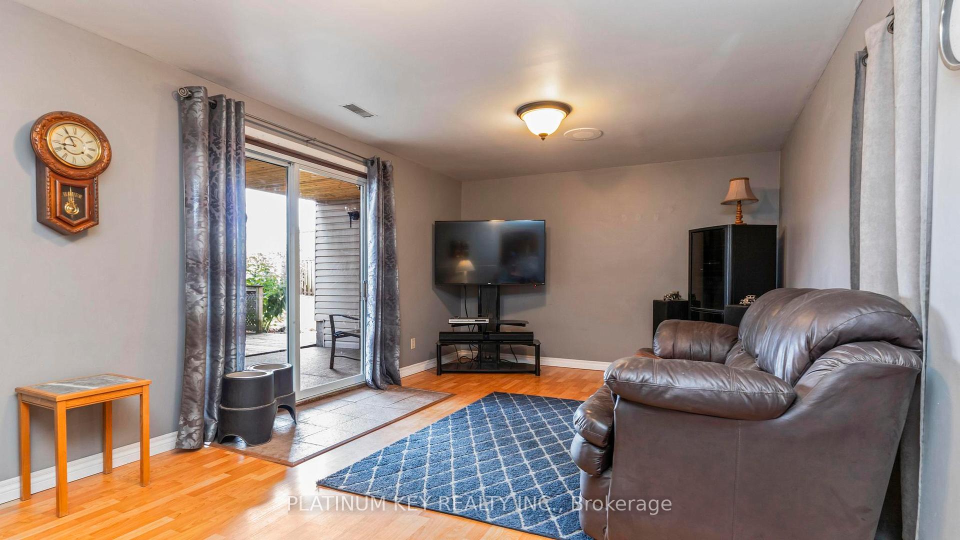 Photo 14 of 41 Queen Street, Strathroy-Caradoc, SE — HOMEH