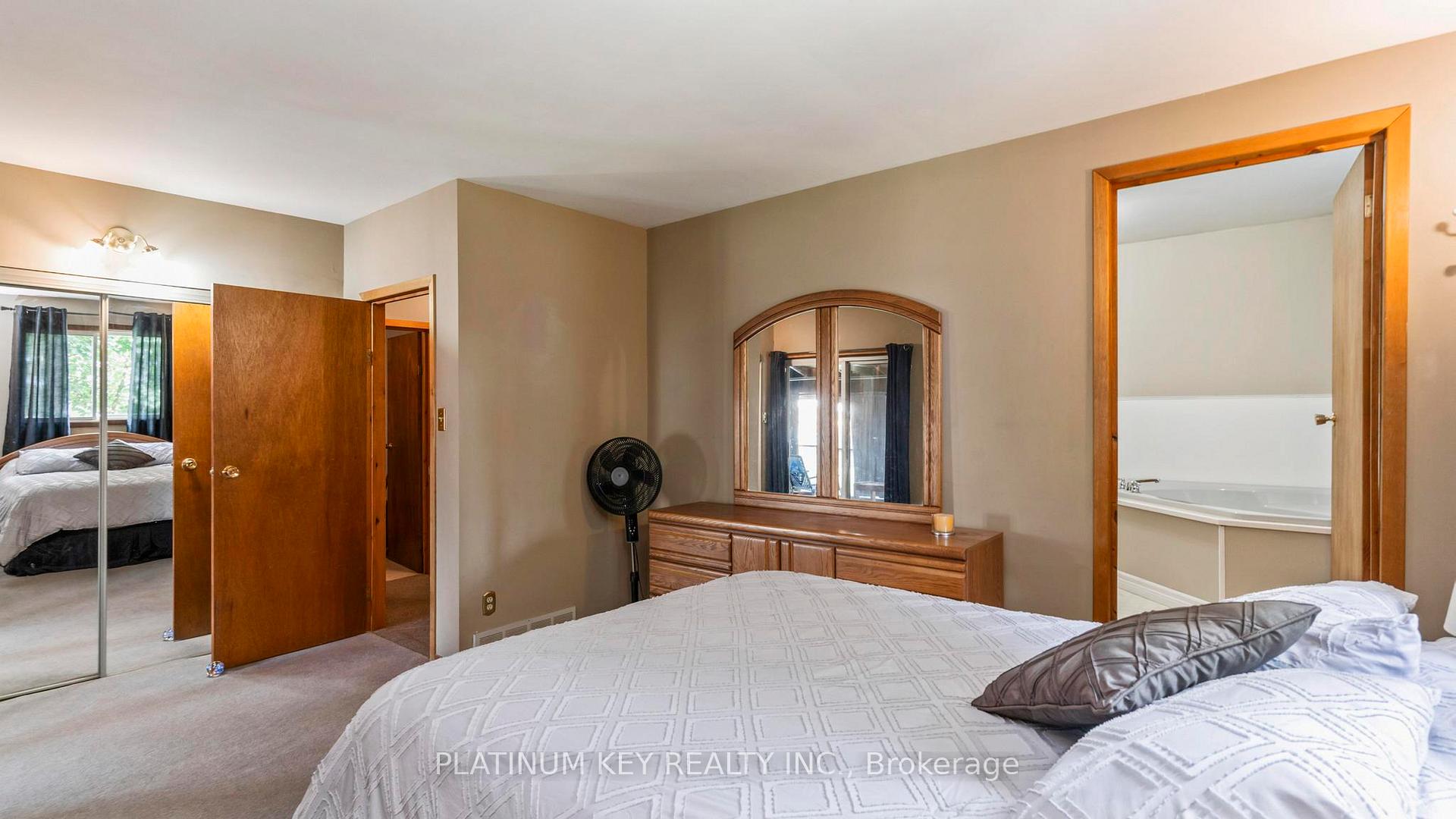 Photo 18 of 41 Queen Street, Strathroy-Caradoc, SE — HOMEH