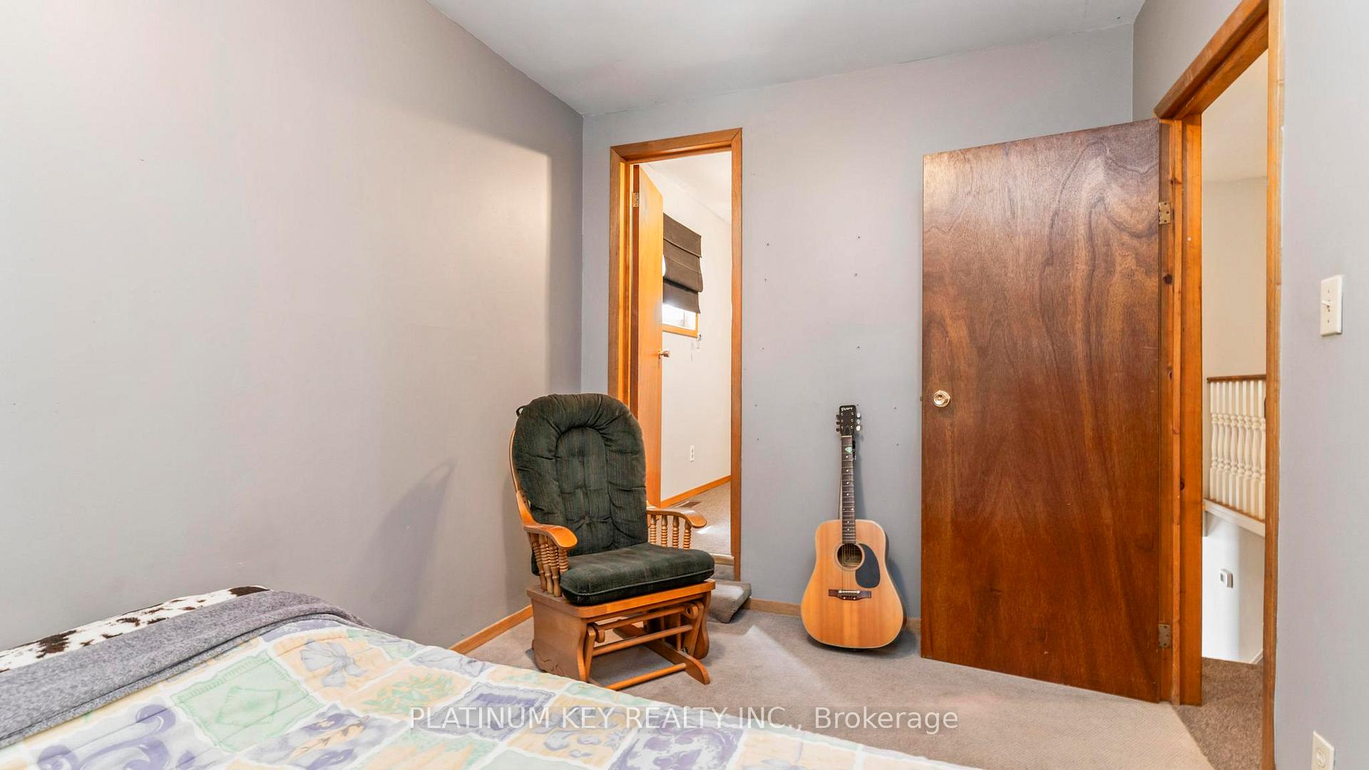 Photo 24 of 41 Queen Street, Strathroy-Caradoc, SE — HOMEH