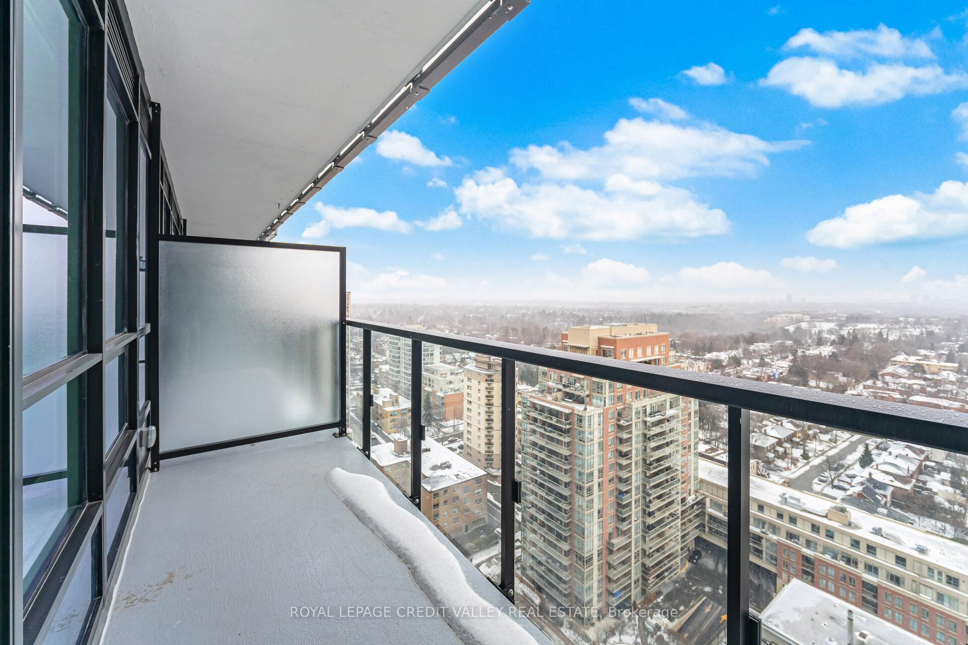 Photo 22 of Unit 2012, 110 Broadway Avenue, Toronto, Mount Pleasant West — HOMEH