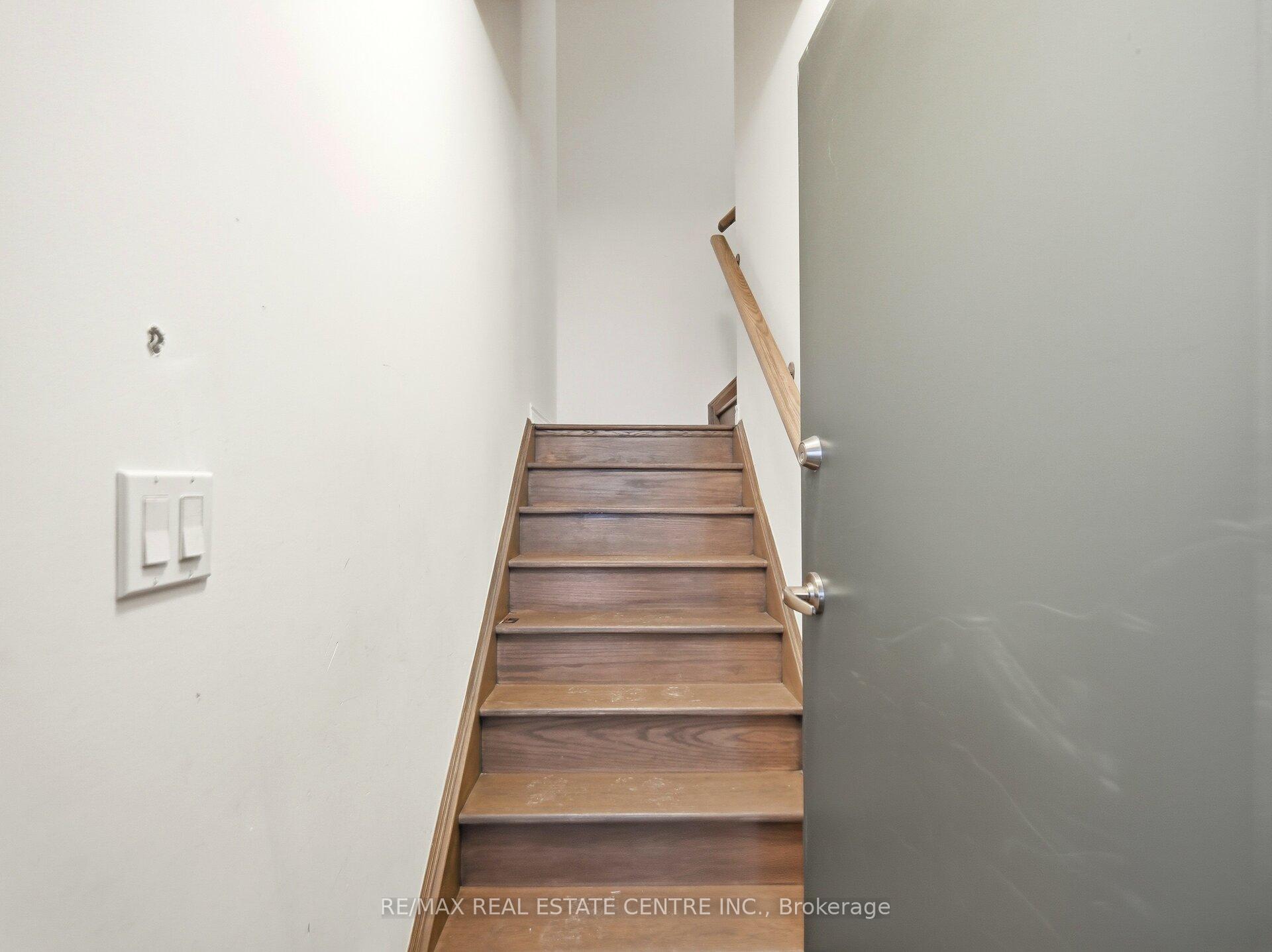 Photo 2 of Unit 413, 70 Halliford Place, Brampton, Goreway Drive Corridor — HOMEH