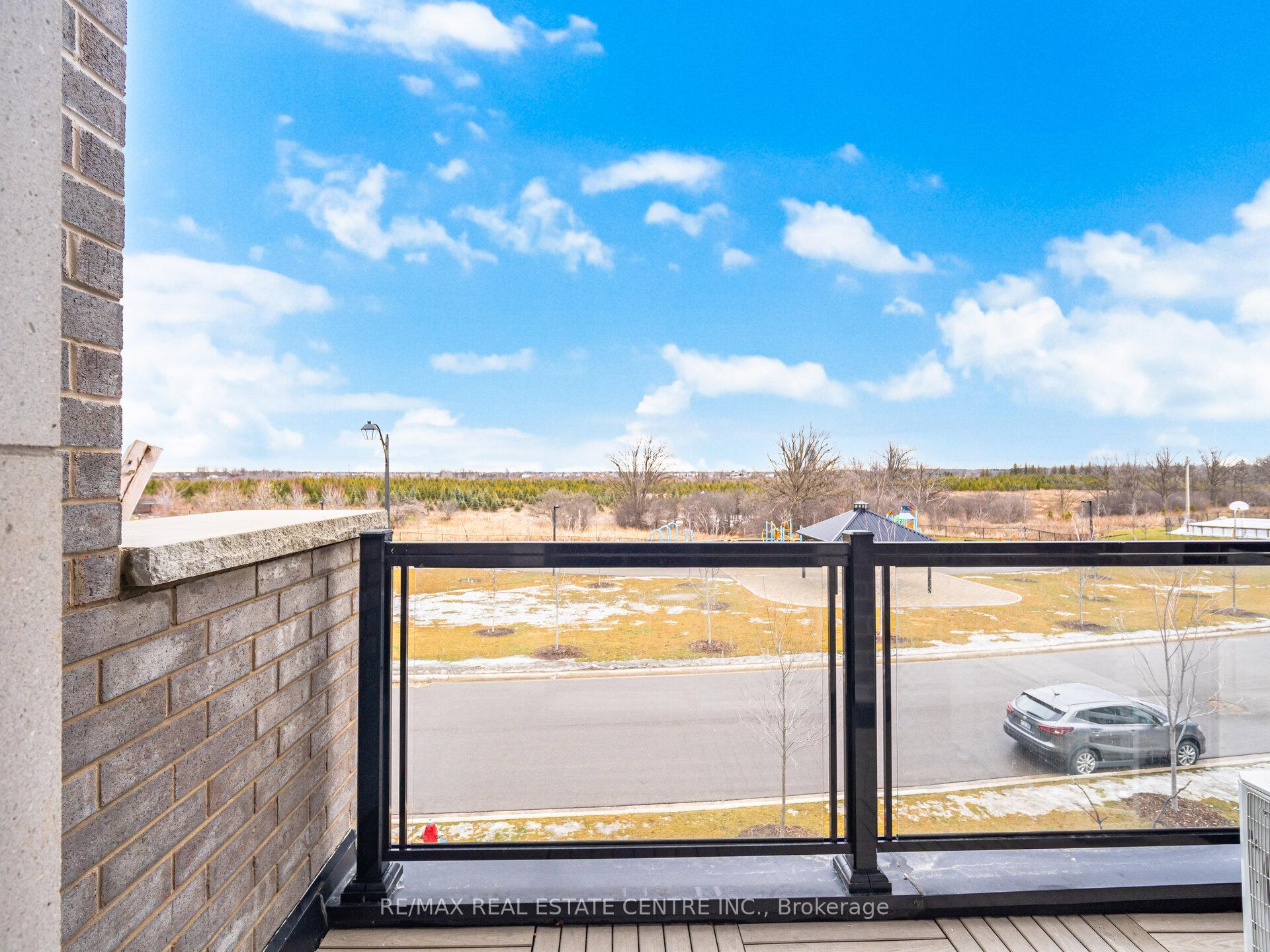 Photo 4 of Unit 413, 70 Halliford Place, Brampton, Goreway Drive Corridor — HOMEH