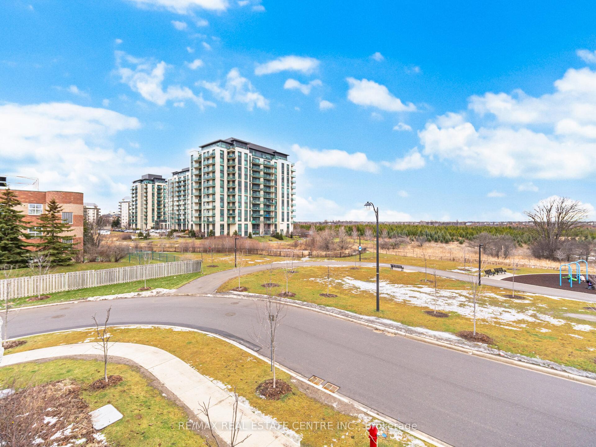 Photo 8 of Unit 413, 70 Halliford Place, Brampton, Goreway Drive Corridor — HOMEH