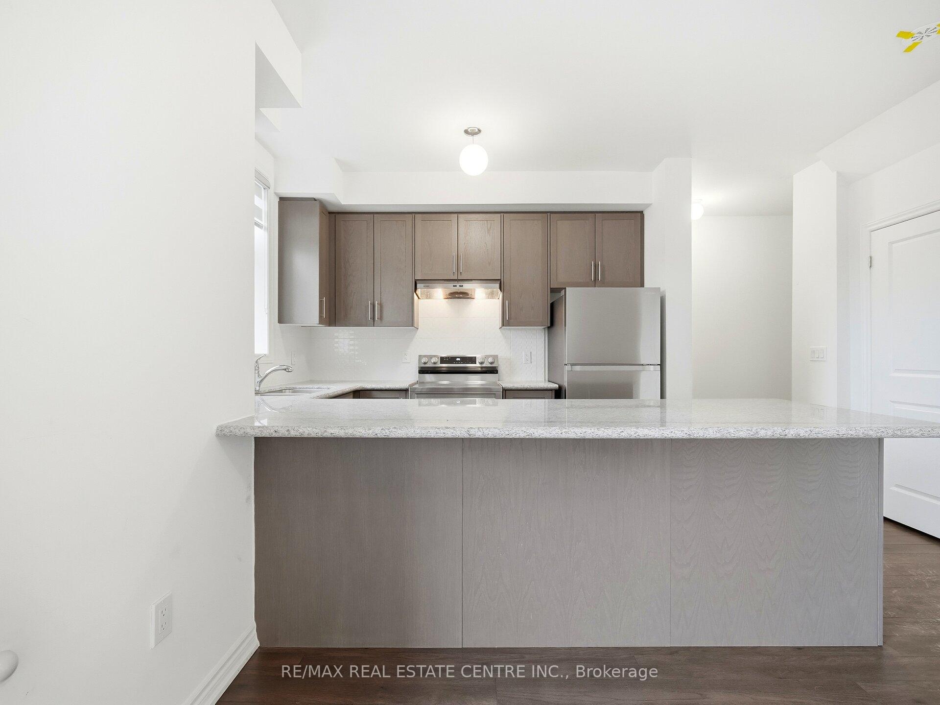 Photo 11 of Unit 413, 70 Halliford Place, Brampton, Goreway Drive Corridor — HOMEH