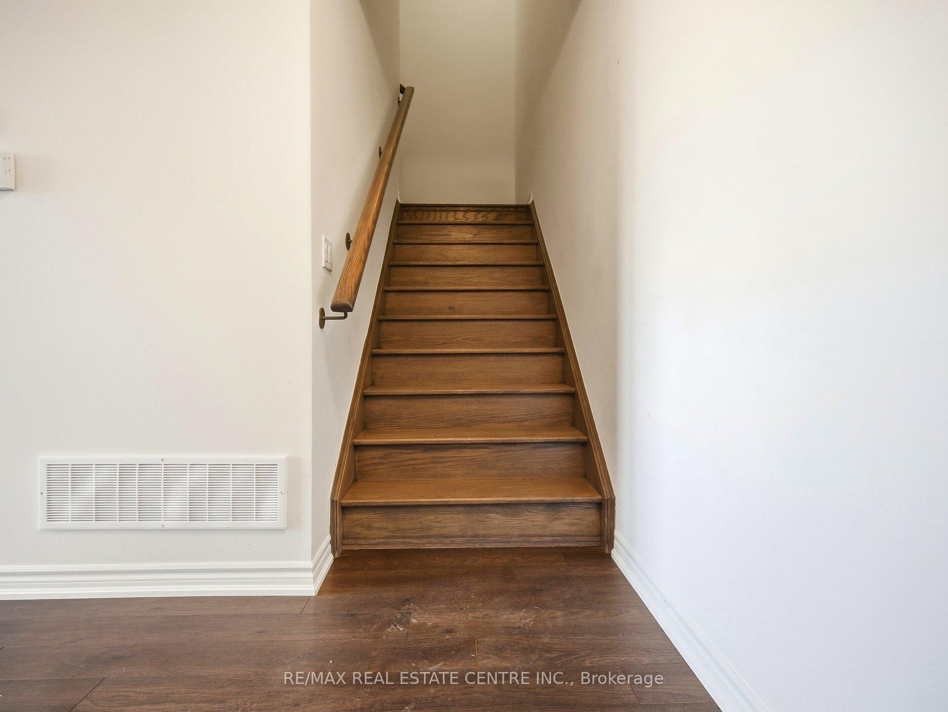 Photo 19 of Unit 413, 70 Halliford Place, Brampton, Goreway Drive Corridor — HOMEH