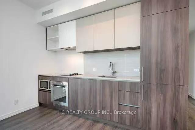 Photo 7 of Unit 1502, 7890 Jane Street, Vaughan, Vaughan Corporate Centre — HOMEH
