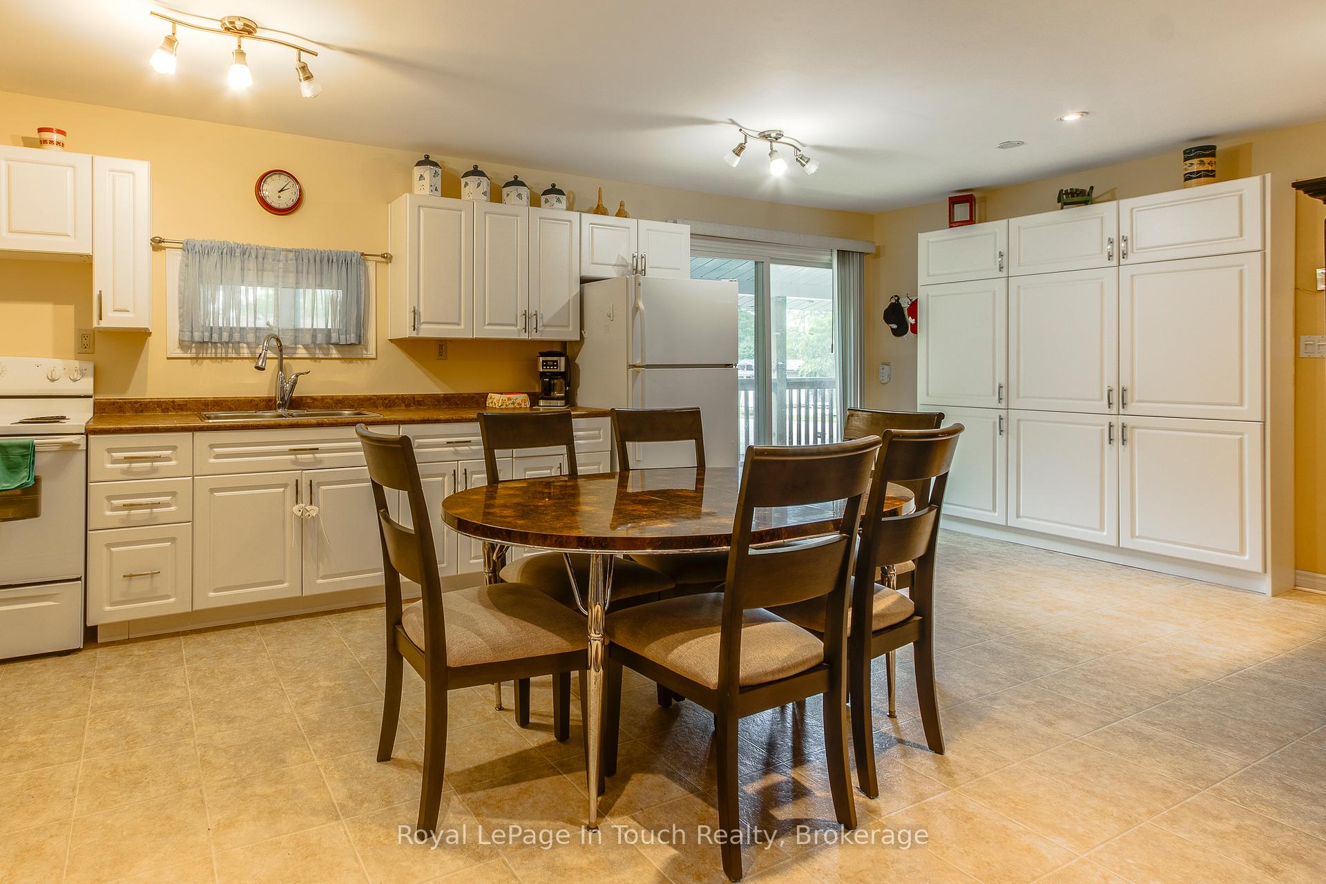 Photo 6 of 349 Balm Beach Road W, Tiny, Rural Tiny — HOMEH
