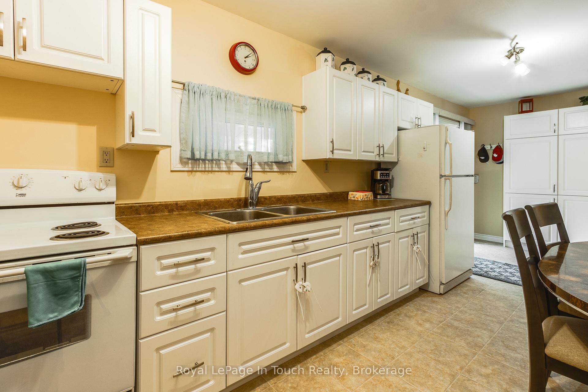 Photo 7 of 349 Balm Beach Road W, Tiny, Rural Tiny — HOMEH