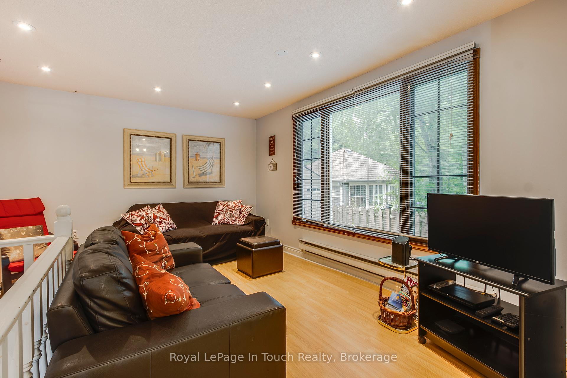 Photo 12 of 349 Balm Beach Road W, Tiny, Rural Tiny — HOMEH