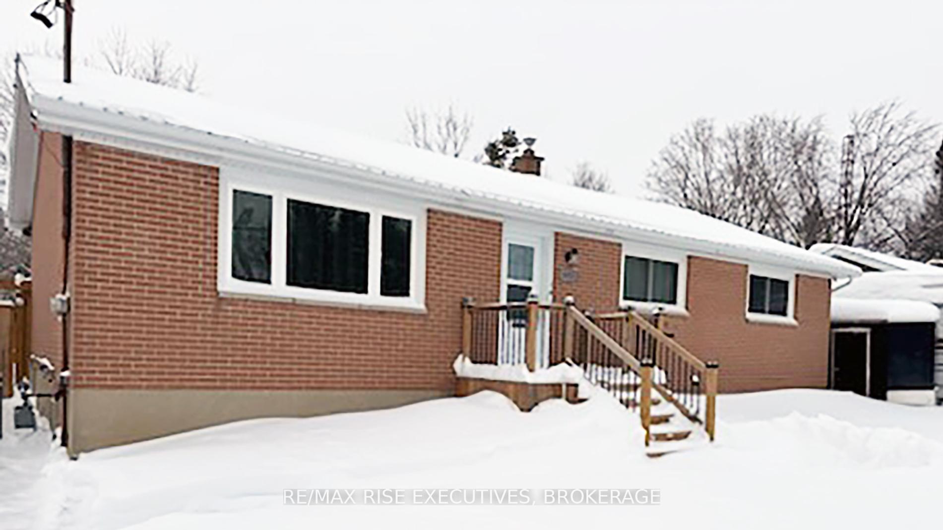 Photo 1 of 1453 Woodfield Crescent, Kingston, City Northwest — HOMEH