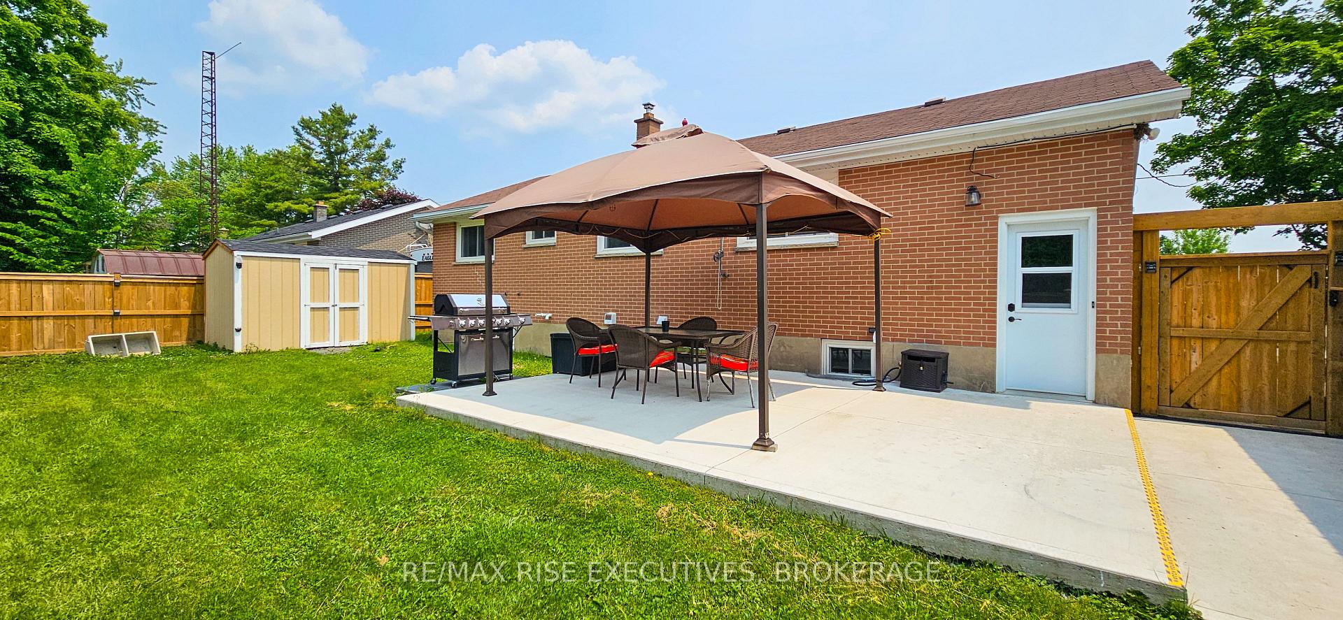 Photo 8 of 1453 Woodfield Crescent, Kingston, City Northwest — HOMEH