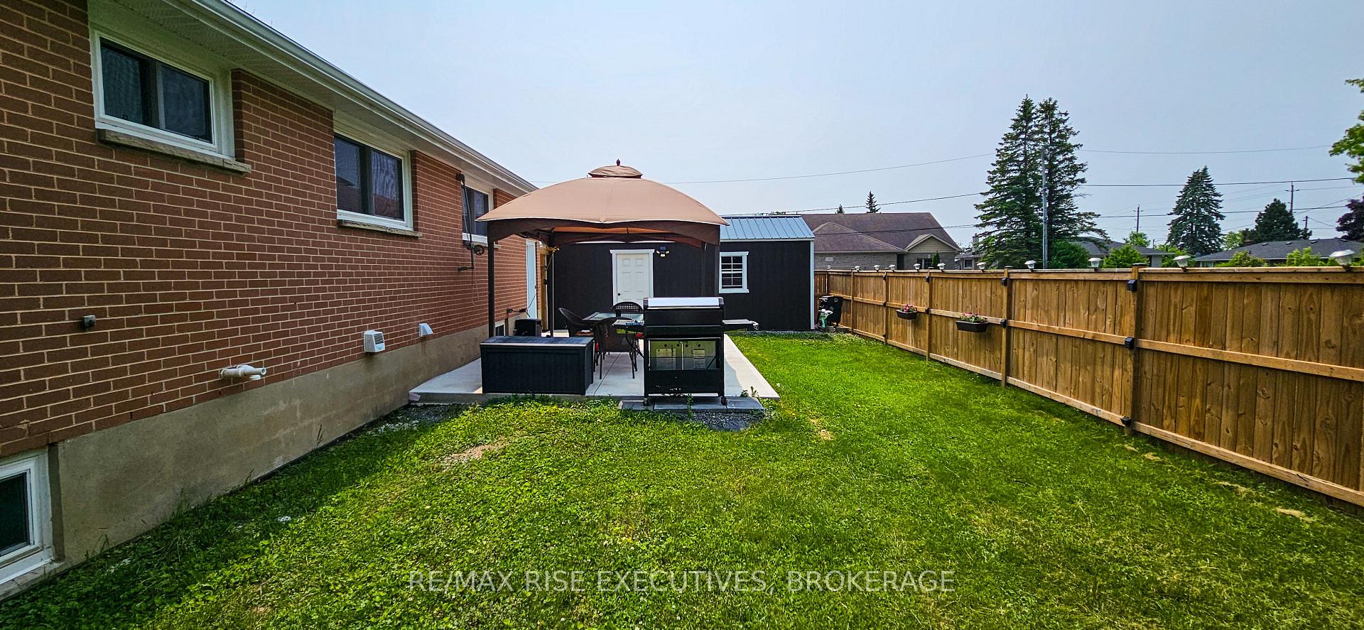 Photo 10 of 1453 Woodfield Crescent, Kingston, City Northwest — HOMEH