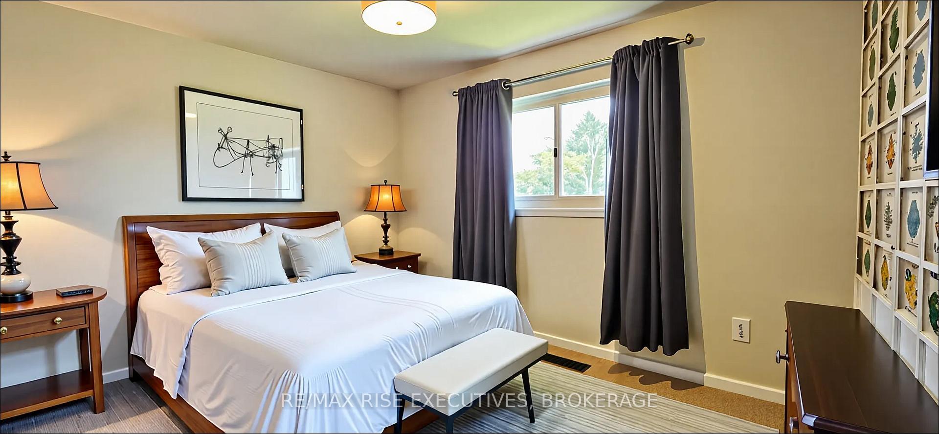 Photo 23 of 1453 Woodfield Crescent, Kingston, City Northwest — HOMEH
