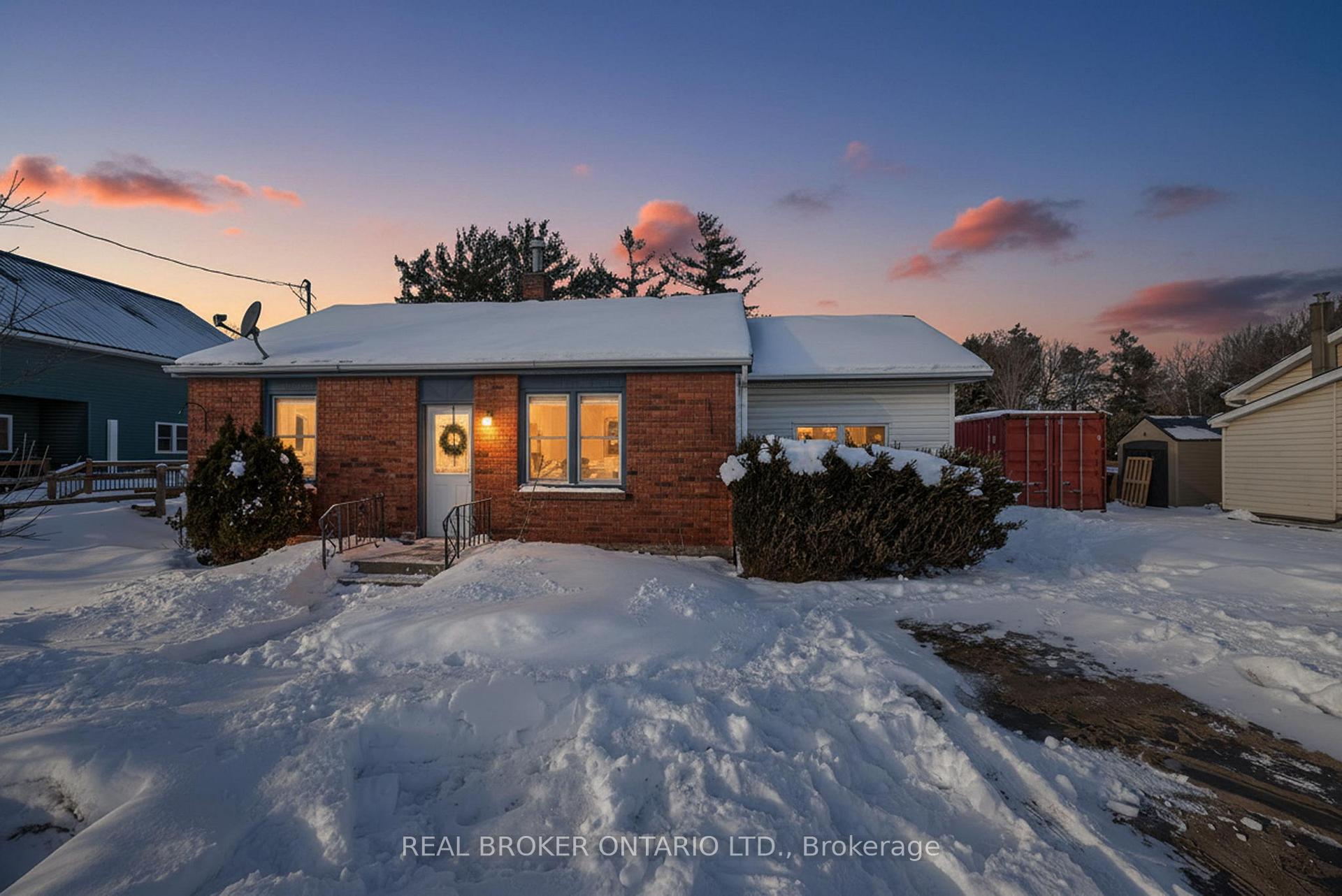 Photo 1 of 5520 County Road 90, Springwater, Rural Springwater — HOMEH